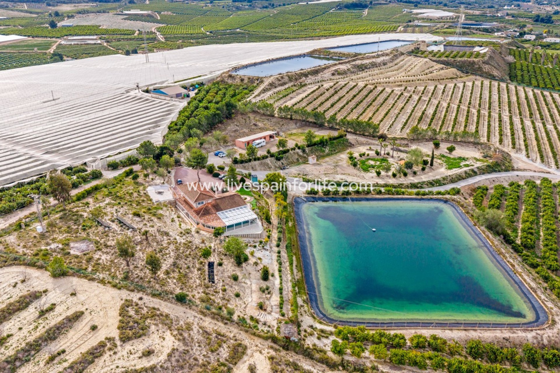 Revente - Maison de campagne -
Alicante