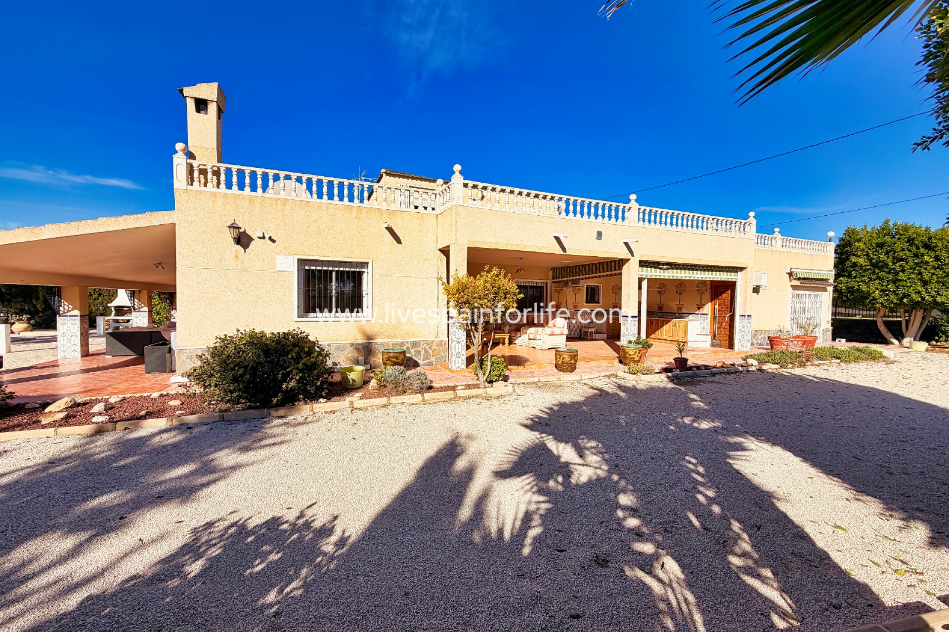 Revente - Maison de campagne -
Alicante