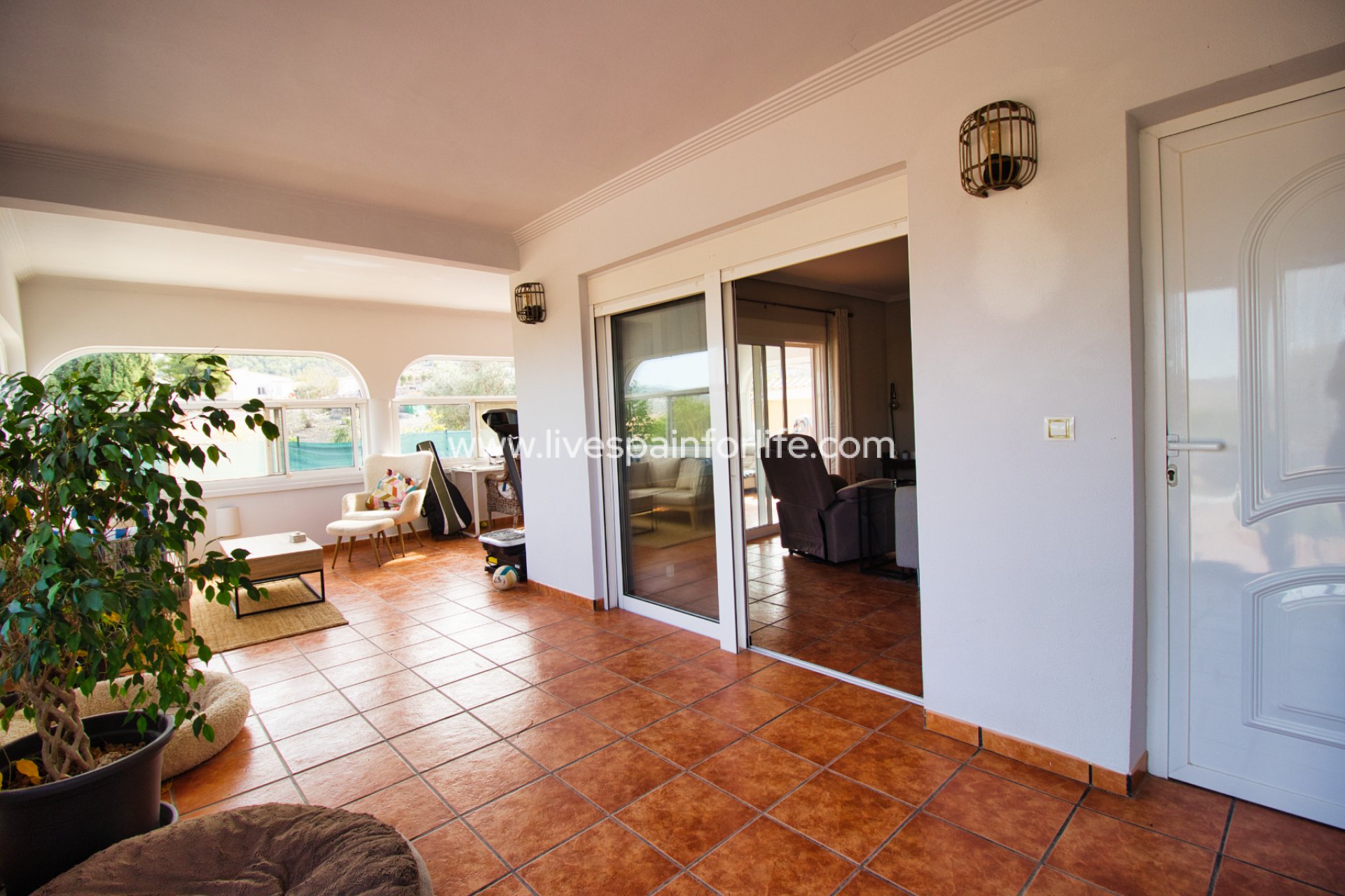 Revente - Maison de campagne -
Alicante