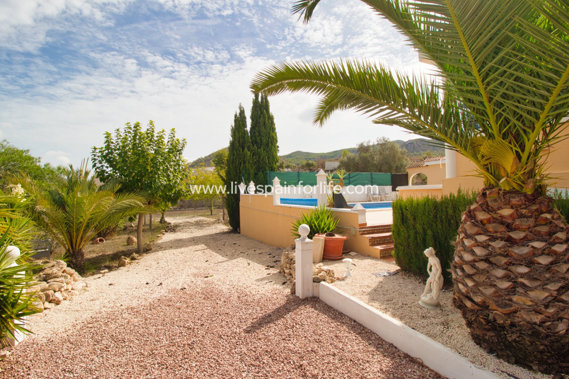 Revente - Maison de campagne -
Alicante