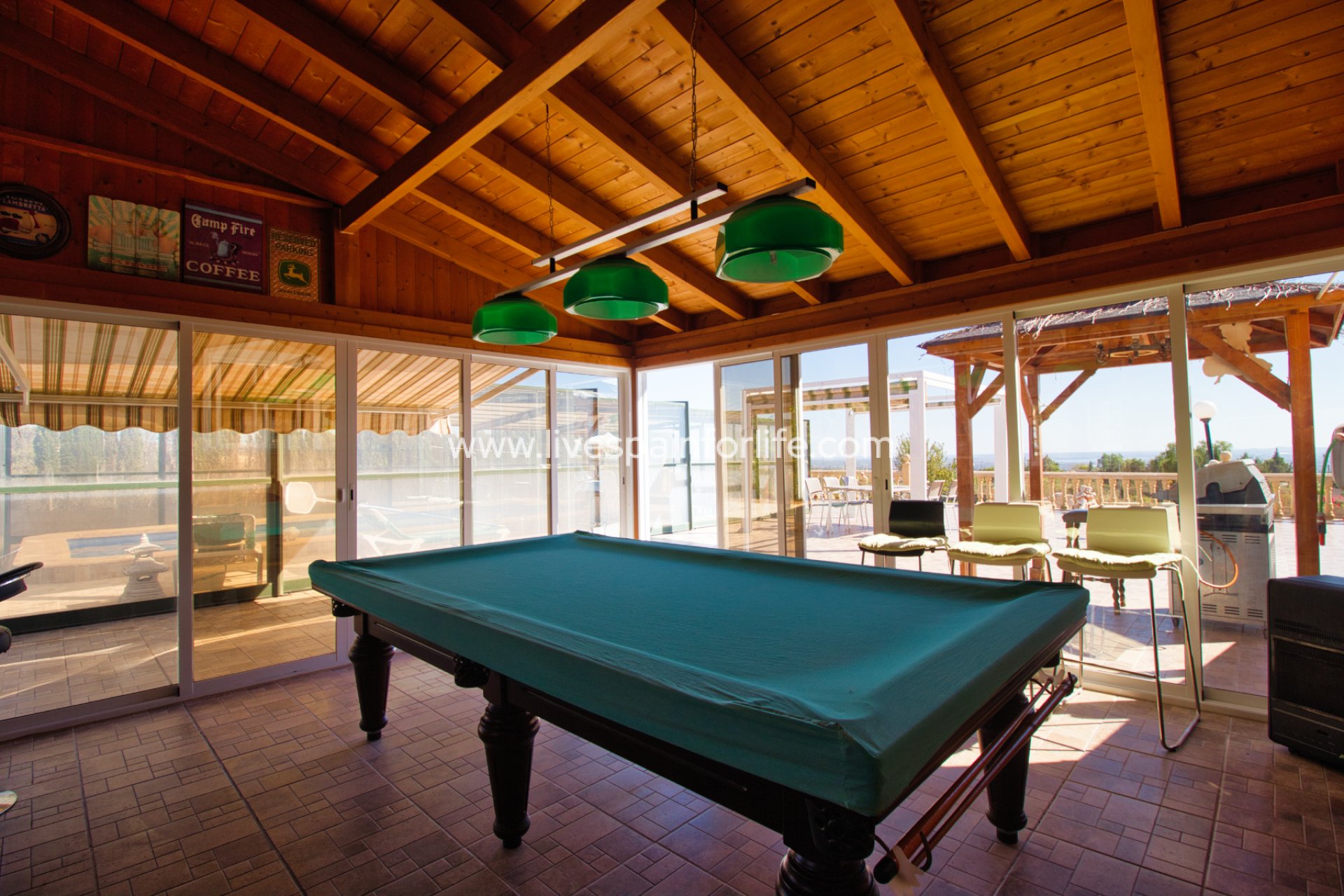 Revente - Maison de campagne -
Alicante