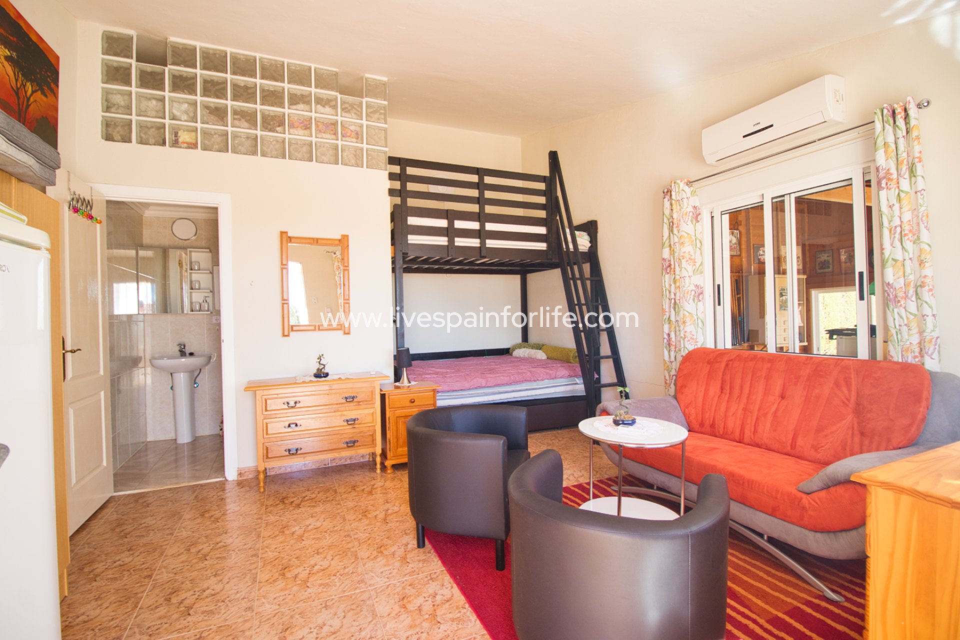 Revente - Maison de campagne -
Alicante