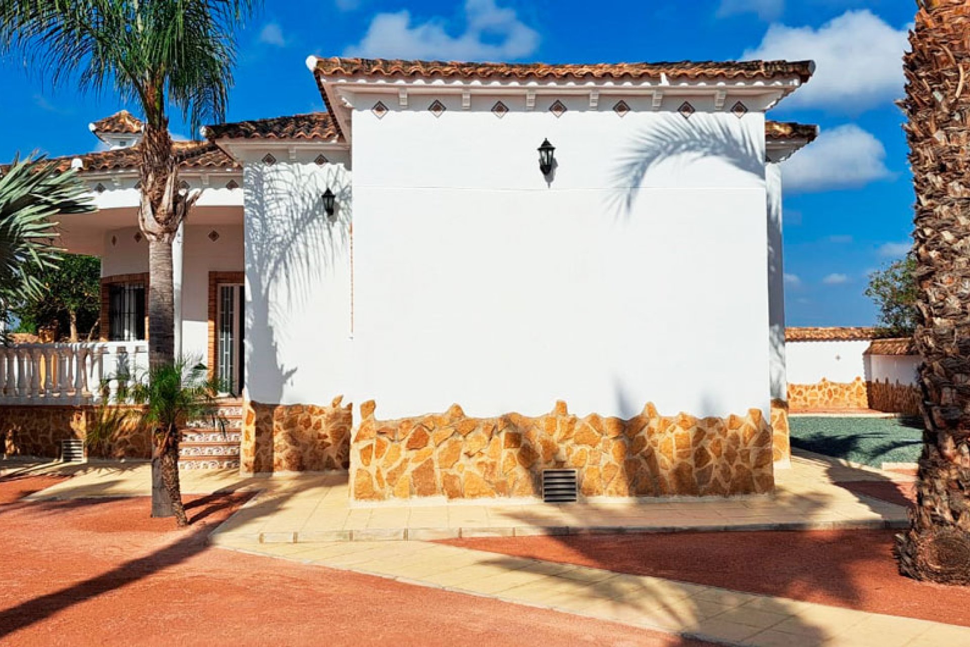 Revente - Maison de campagne -
Catral