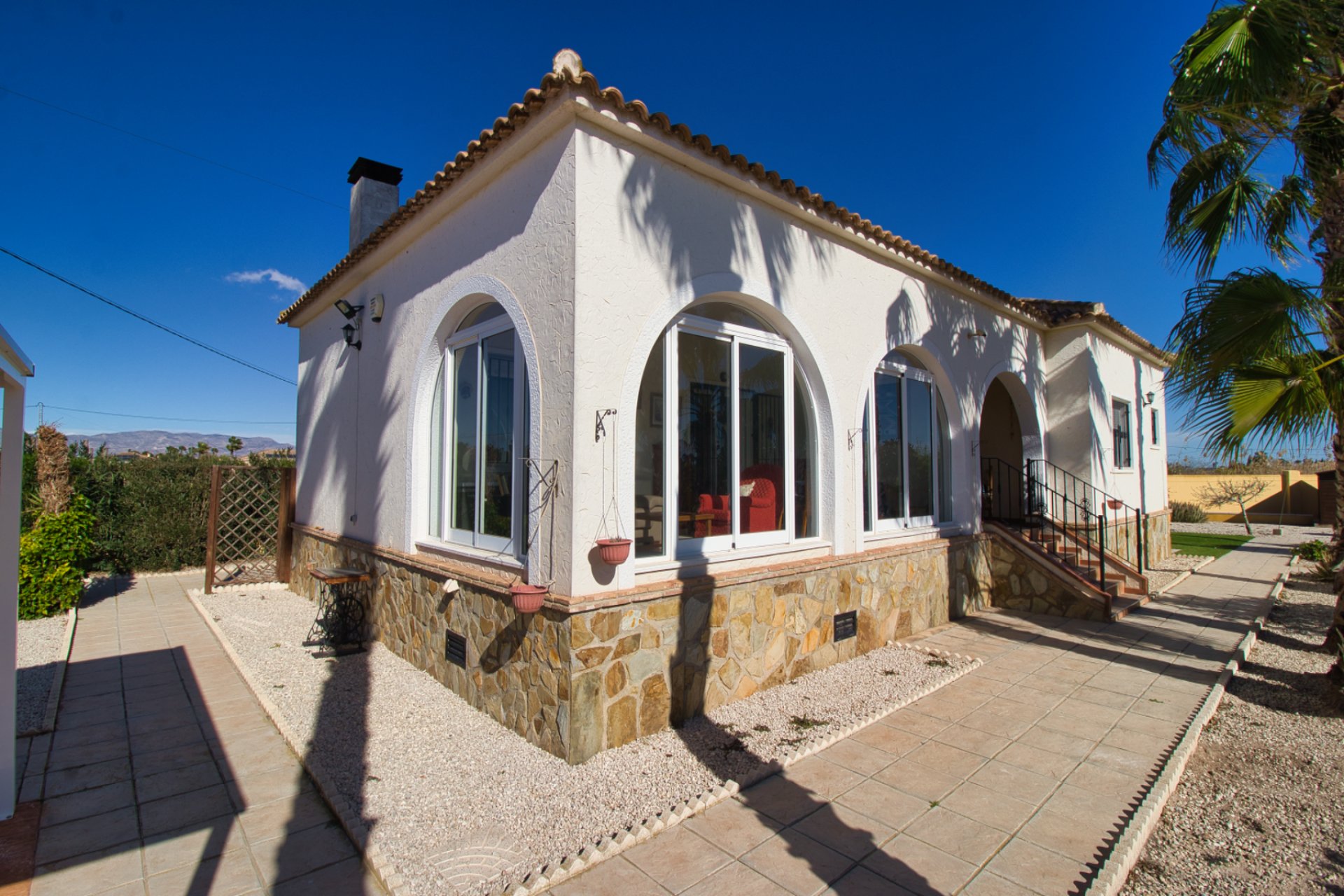 Revente - Maison de campagne -
Catral