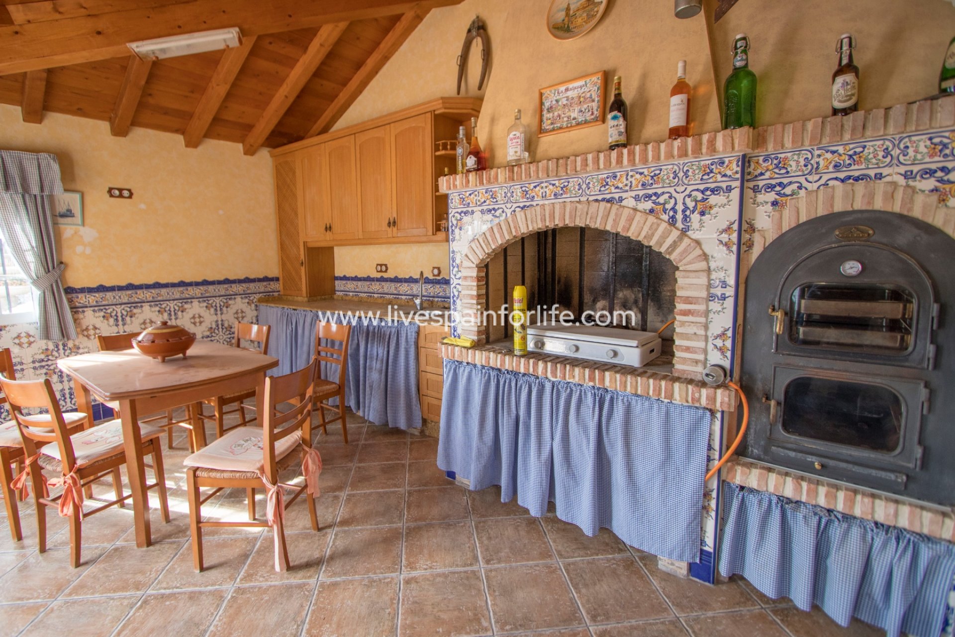 Revente - Maison de campagne -
Catral