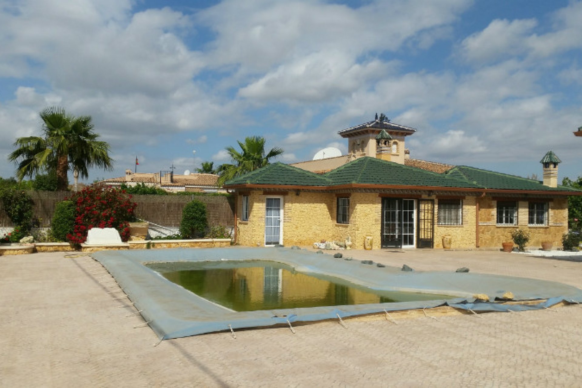 Revente - Maison de campagne -
Catral