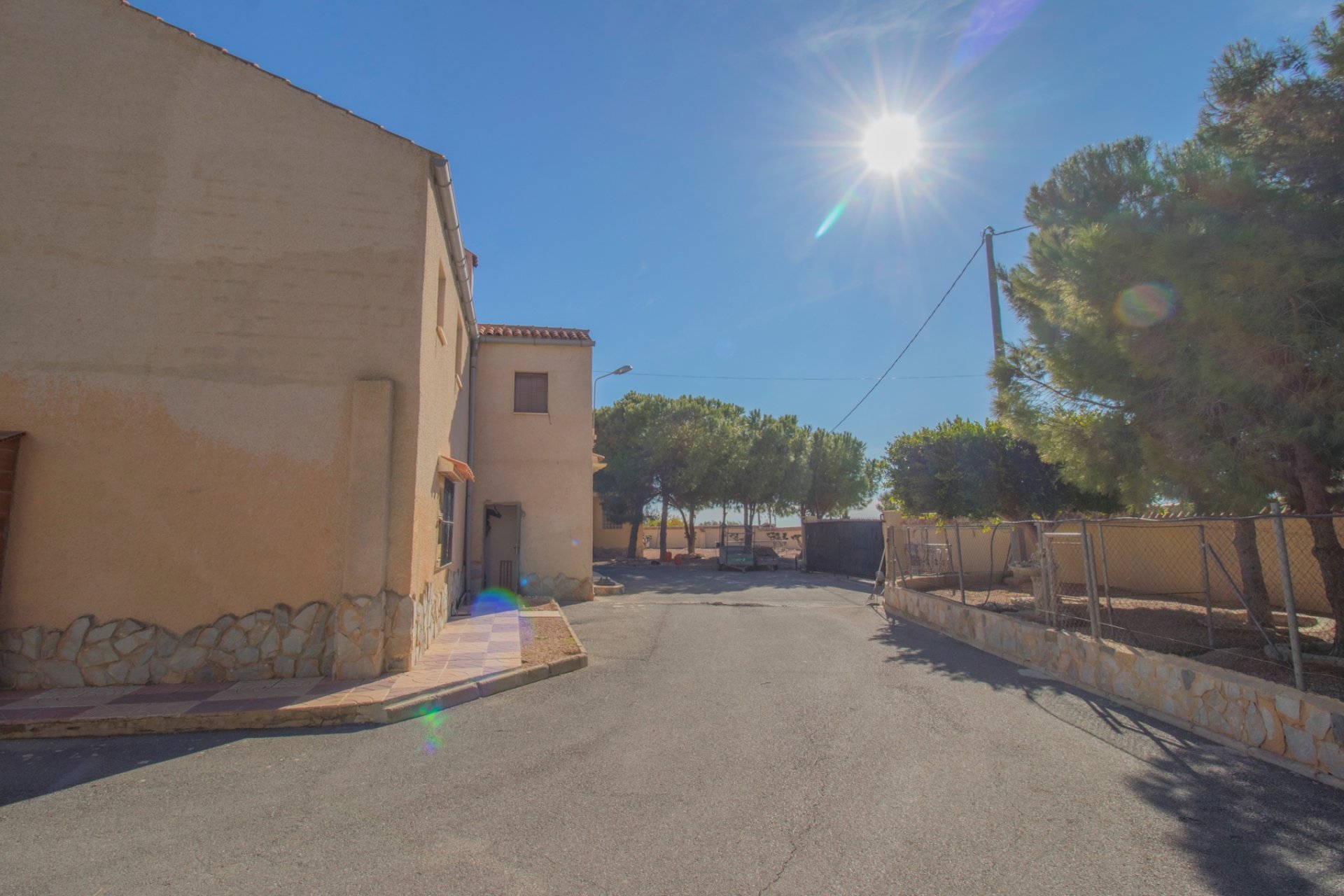 Revente - Maison de campagne -
Crevillent