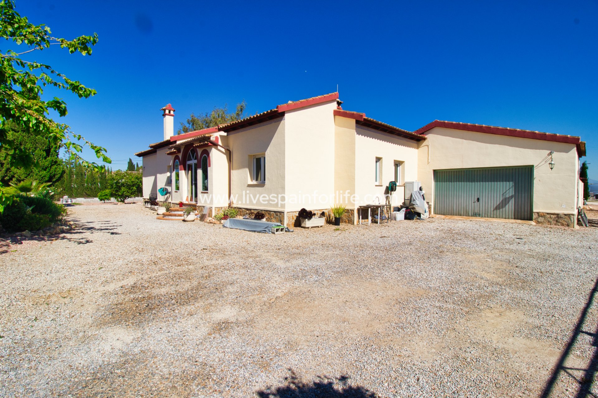 Revente - Maison de campagne -
Daya Vieja