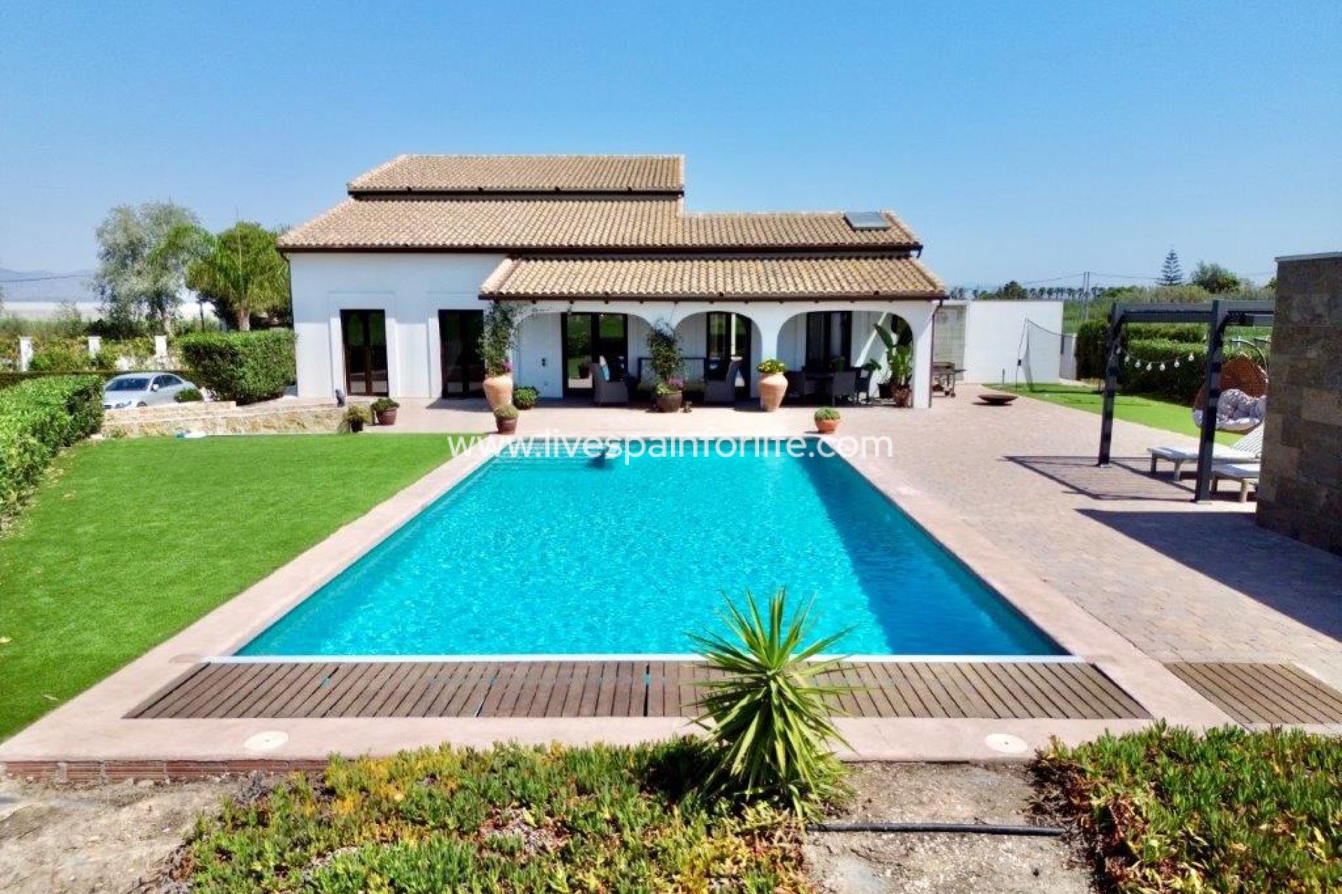 Revente - Maison de campagne -
Dolores