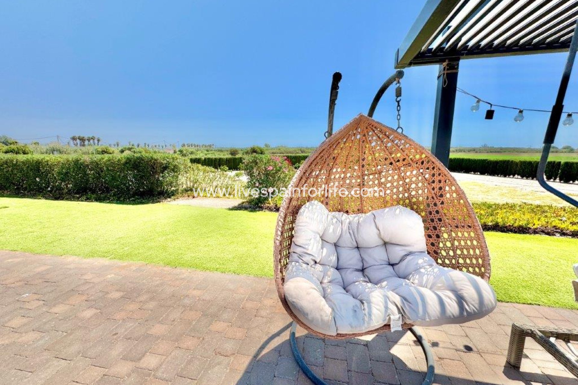 Revente - Maison de campagne -
Dolores