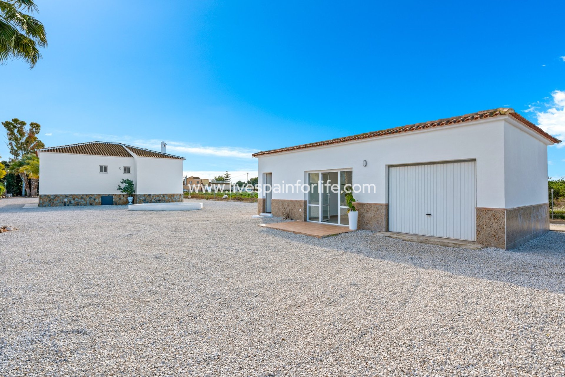 Revente - Maison de campagne -
Dolores