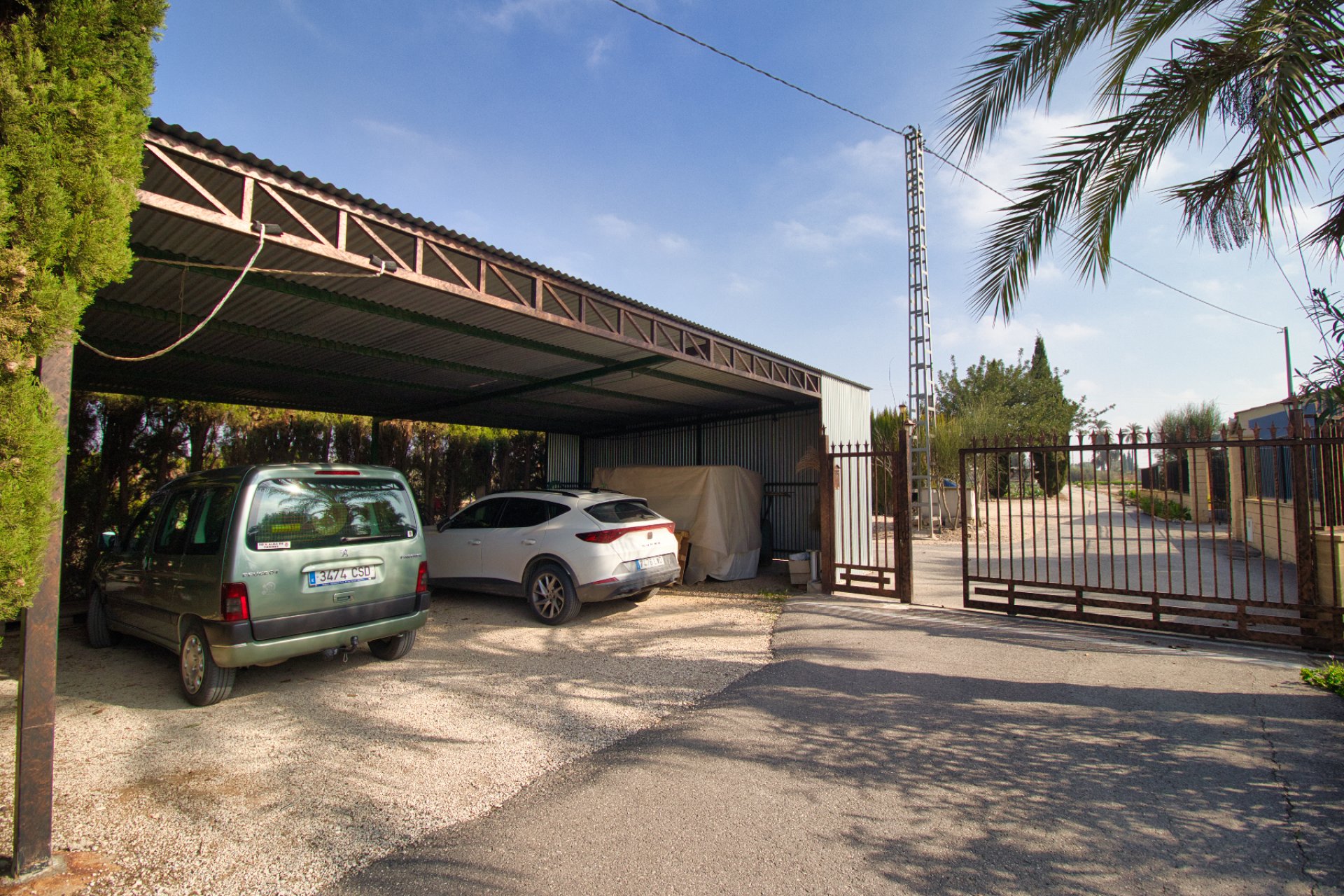 Revente - Maison de campagne -
Elche