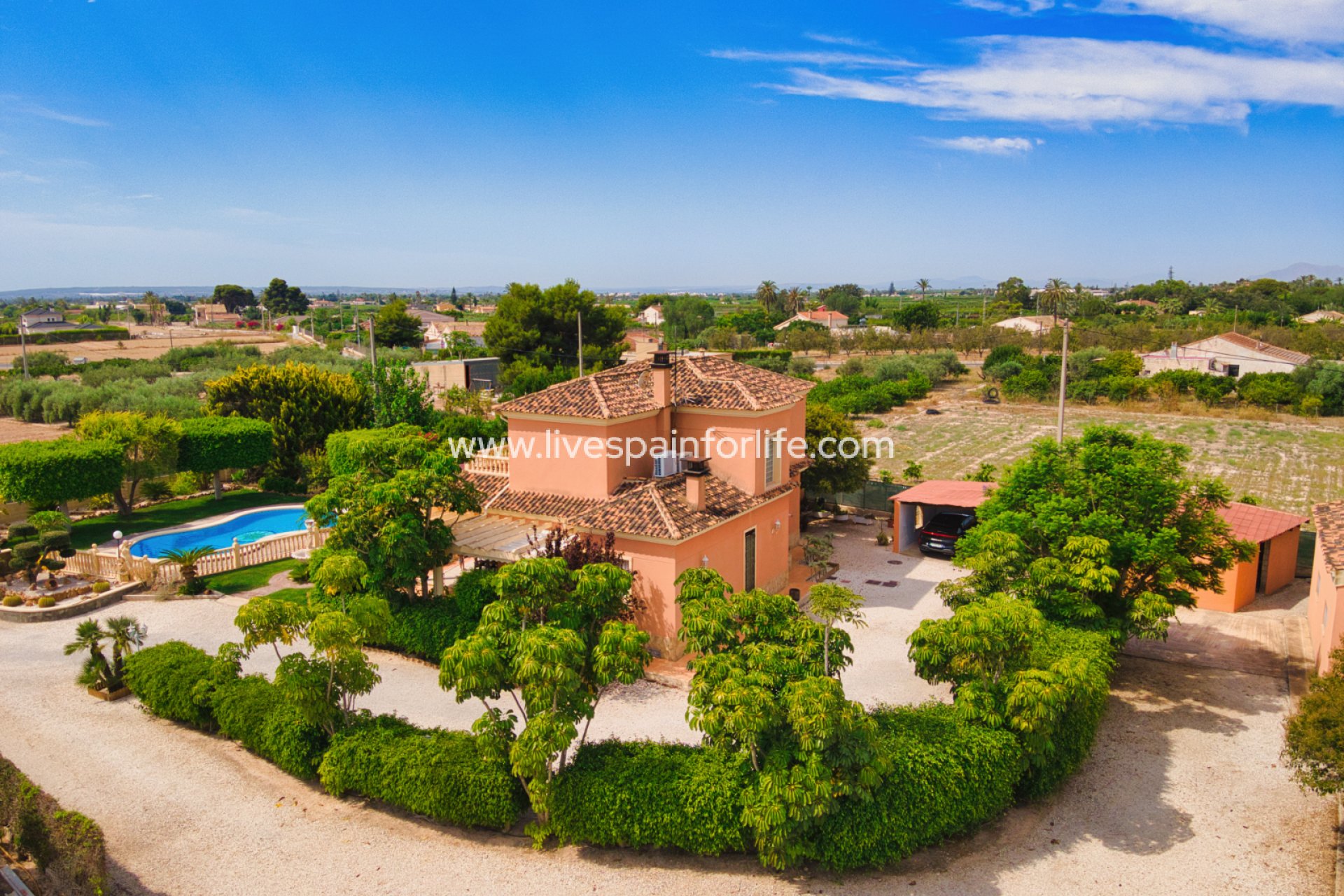 Revente - Maison de campagne -
Elche