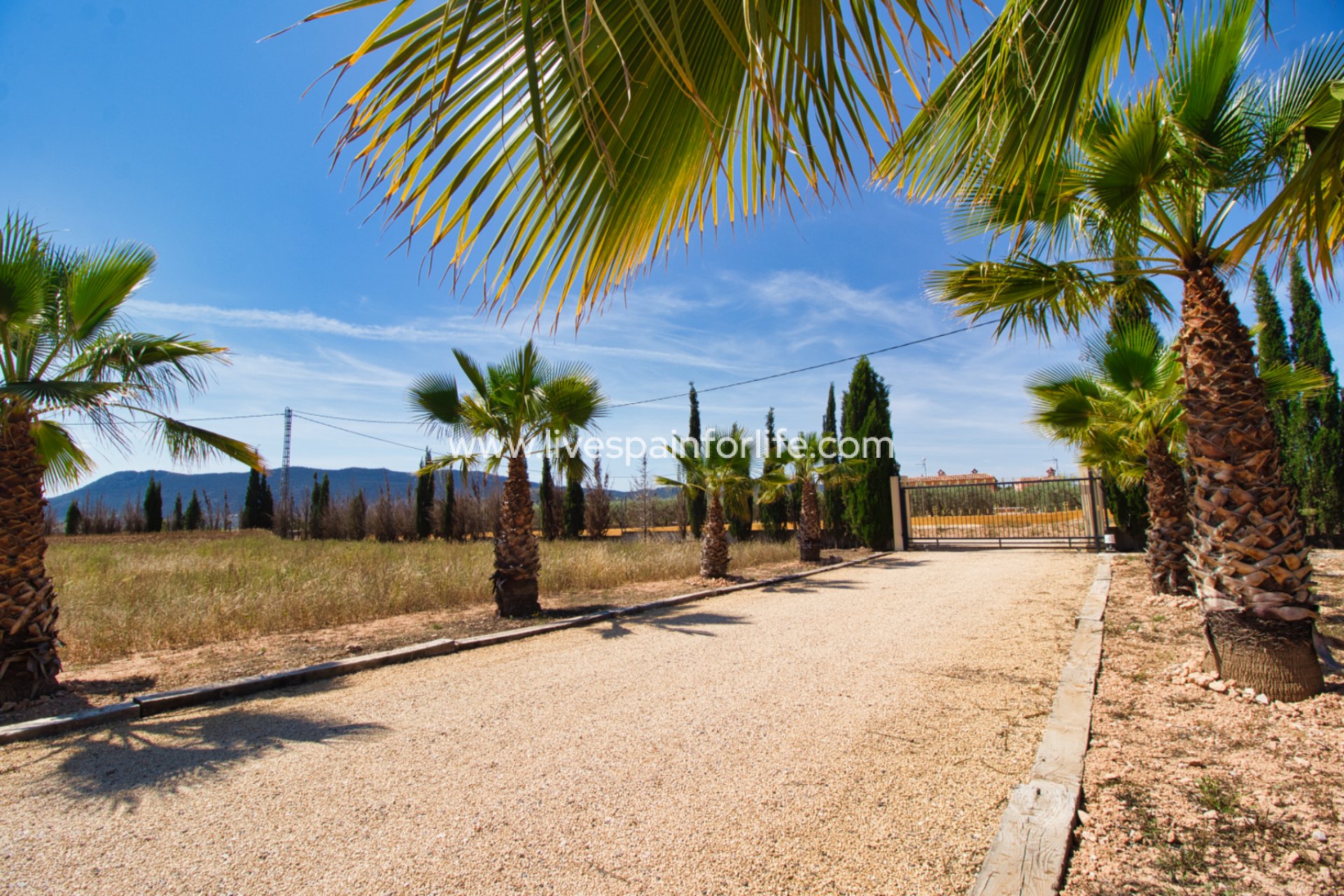 Revente - Maison de campagne -
Hondon De Las Nieves