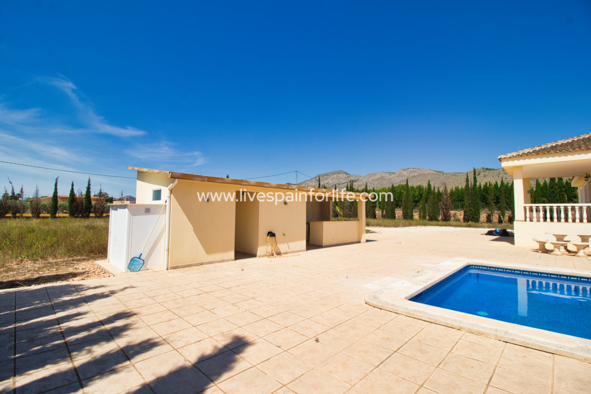 Revente - Maison de campagne -
Hondon De Las Nieves