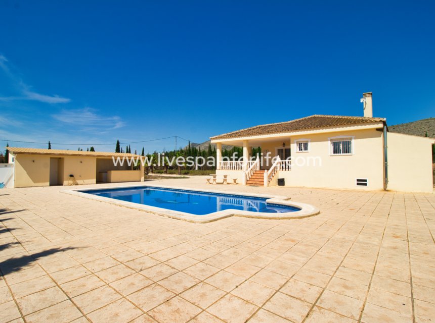 Revente - Maison de campagne -
Hondon De Las Nieves