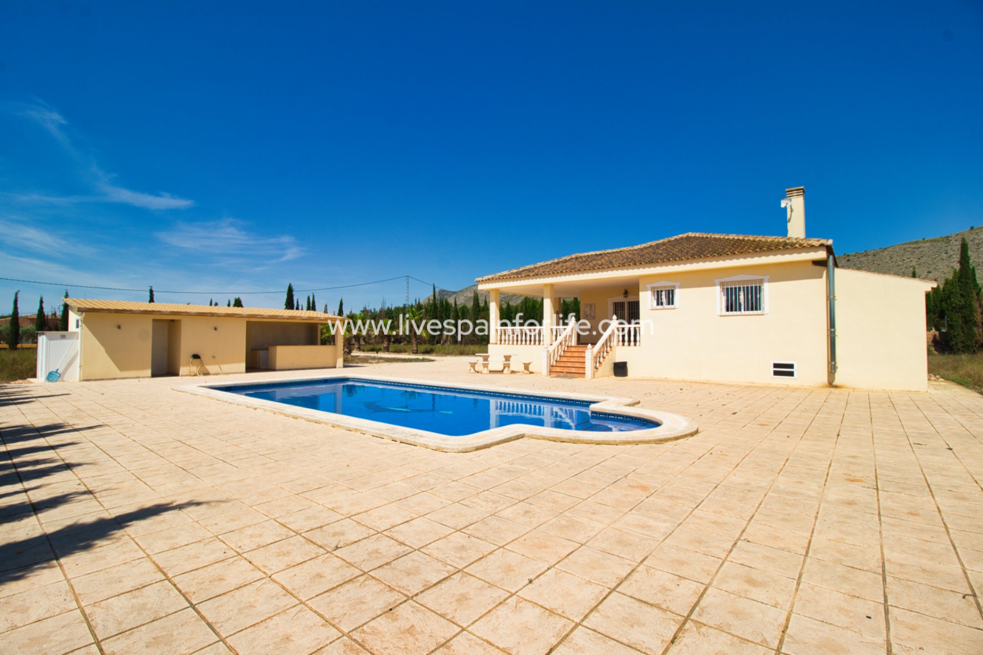 Revente - Maison de campagne -
Hondon De Las Nieves