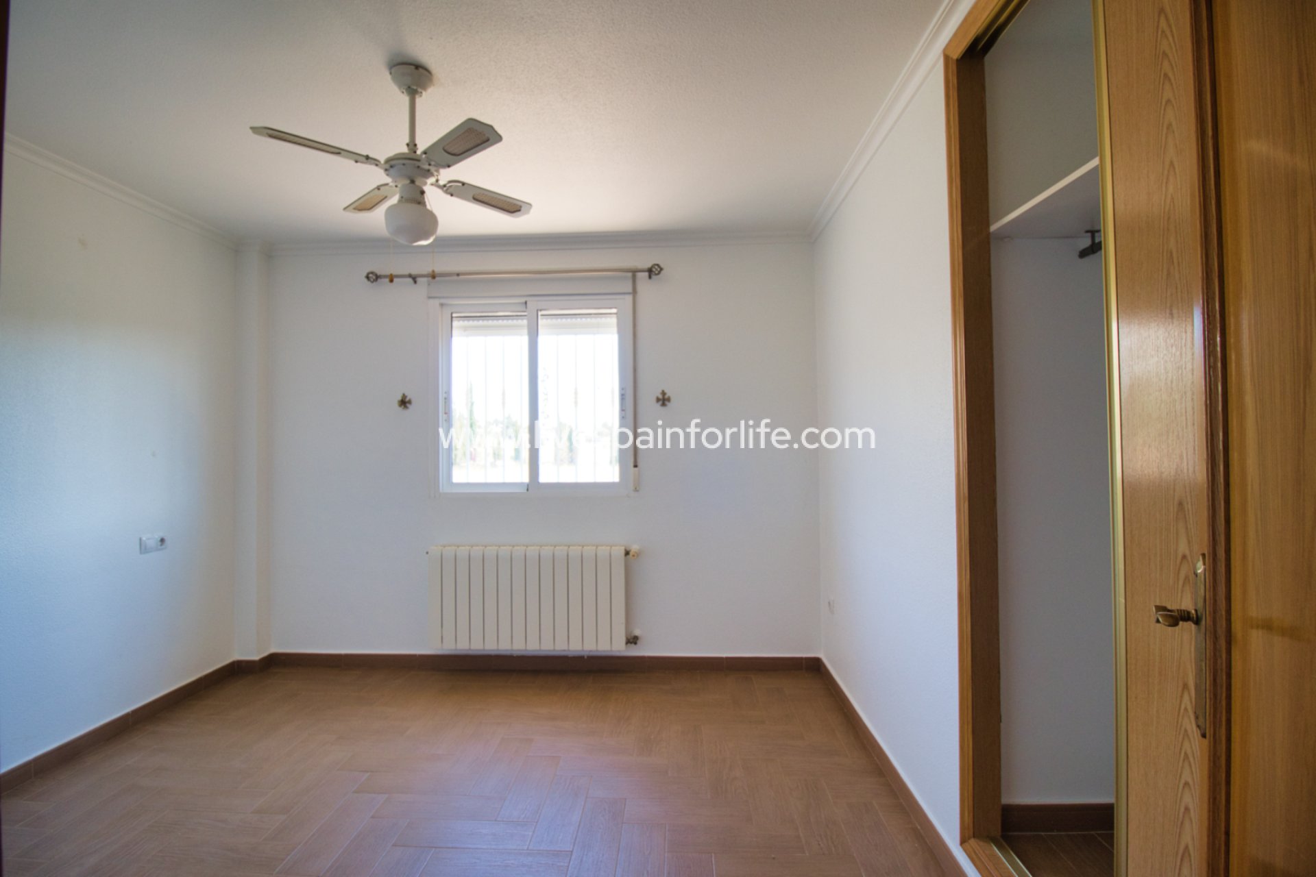 Revente - Maison de campagne -
Hondon De Las Nieves