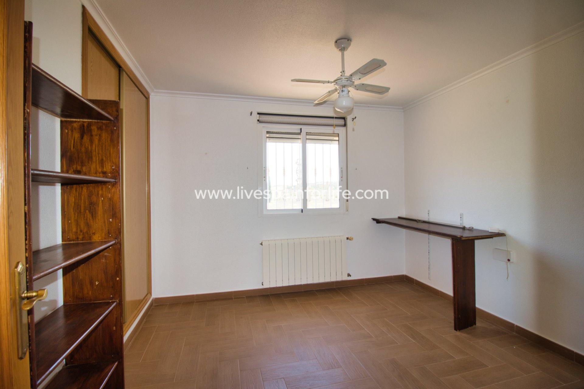 Revente - Maison de campagne -
Hondon De Las Nieves