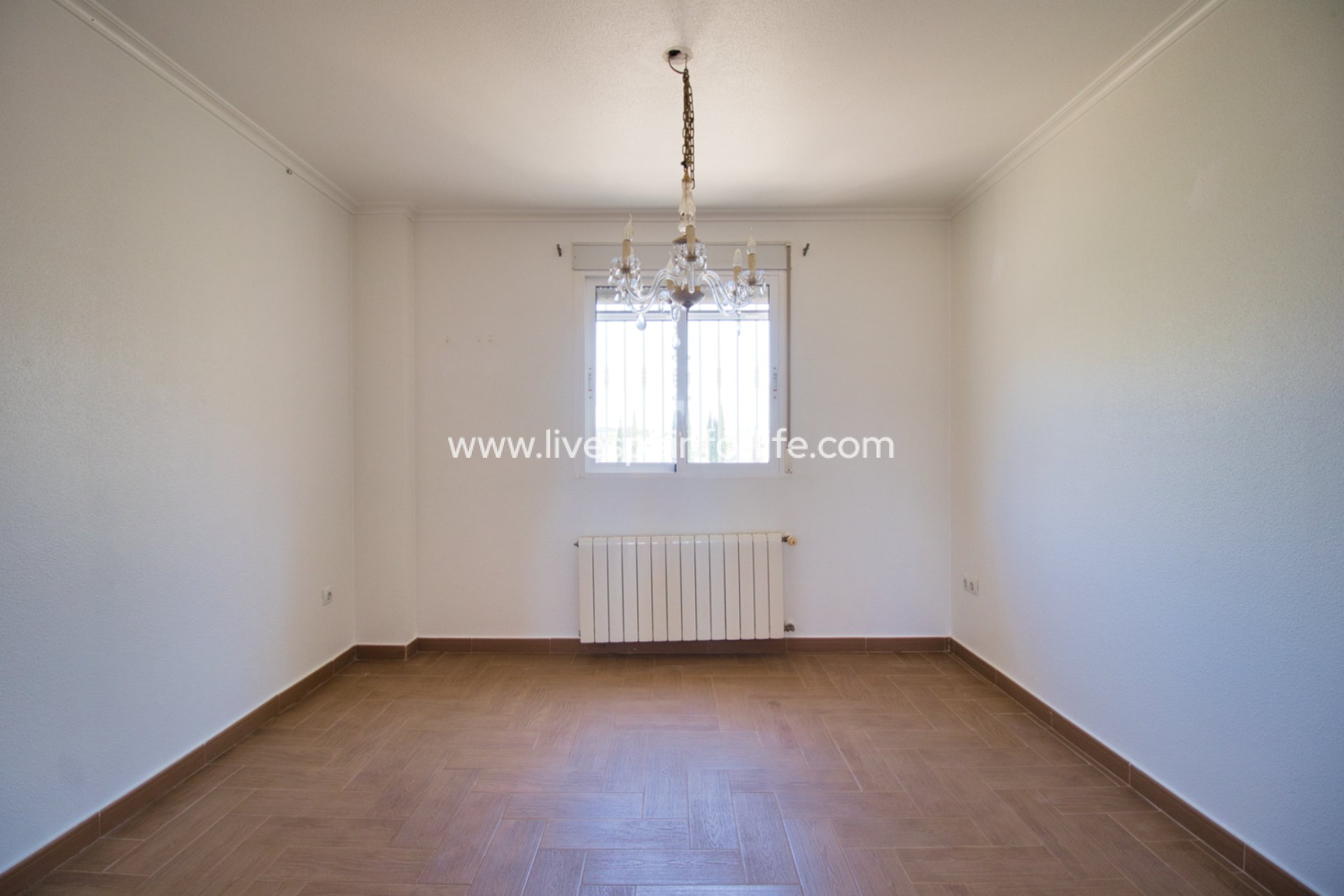 Revente - Maison de campagne -
Hondon De Las Nieves