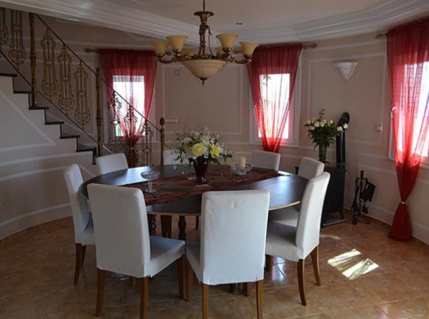 Revente - Maison de campagne -
Hondon De Las Nieves