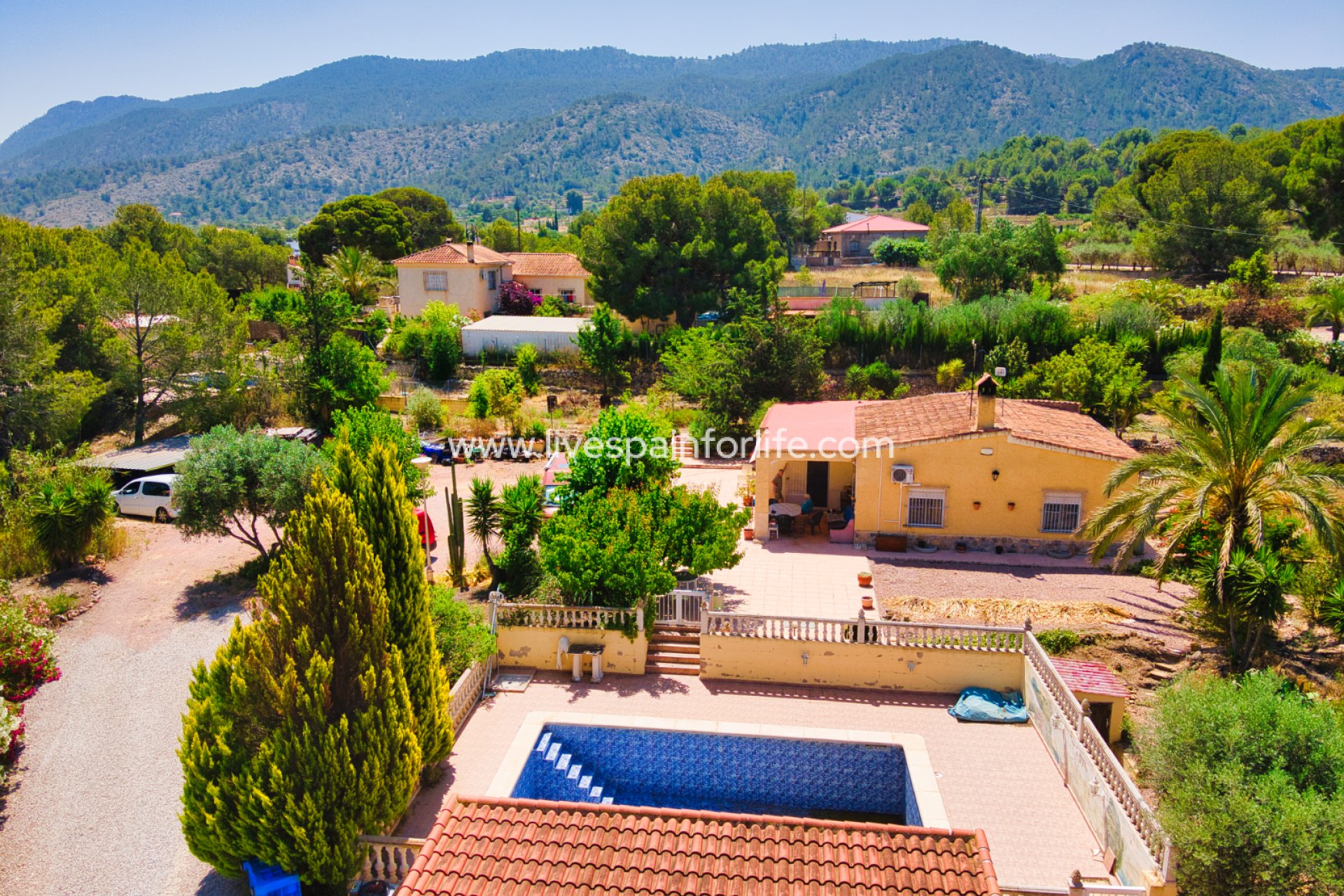 Revente - Maison de campagne -
Hondon De Las Nieves