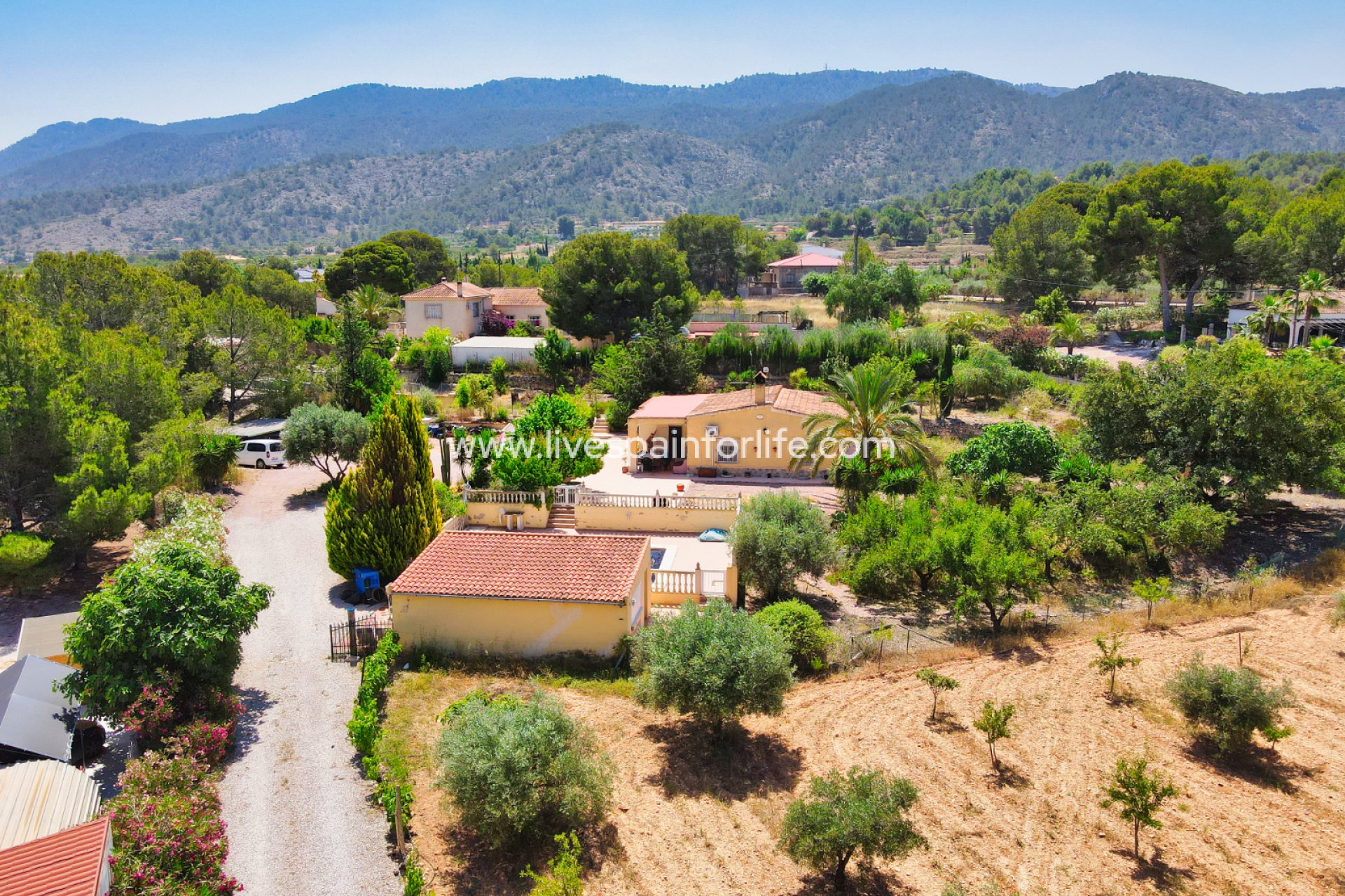 Revente - Maison de campagne -
Hondon De Las Nieves