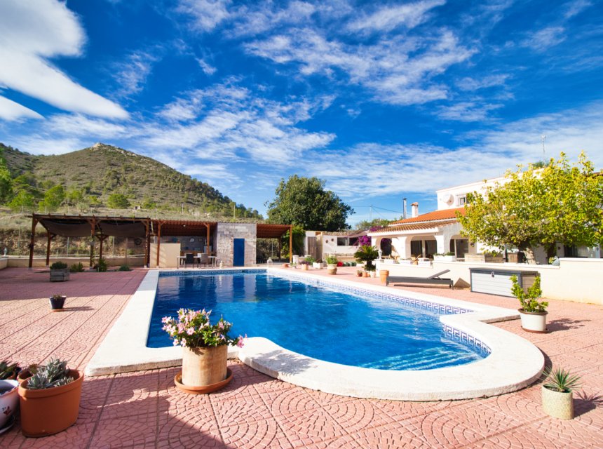 Revente - Maison de campagne -
Hondon De Los Frailes