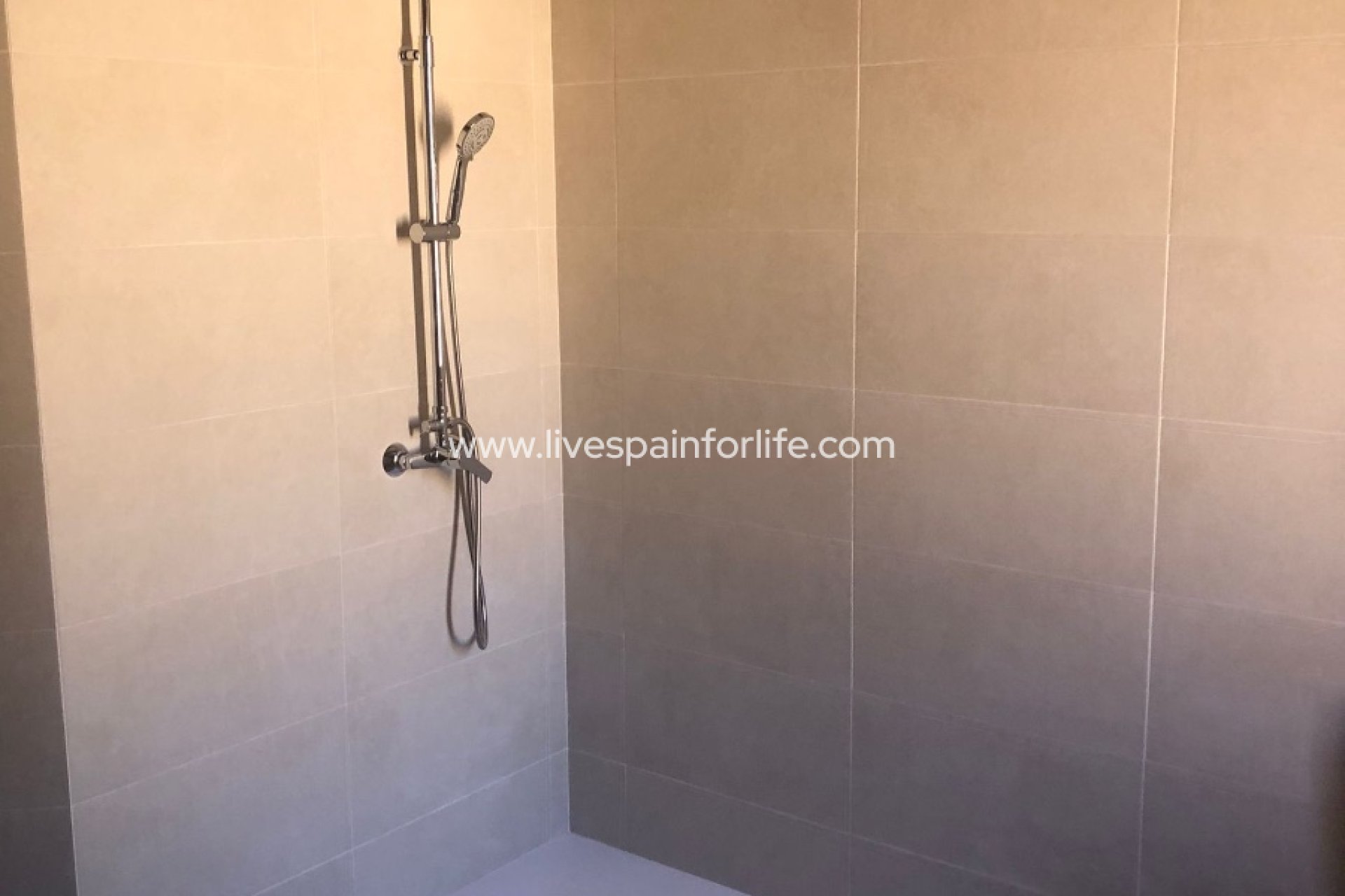 Revente - Maison de campagne -
La Romana