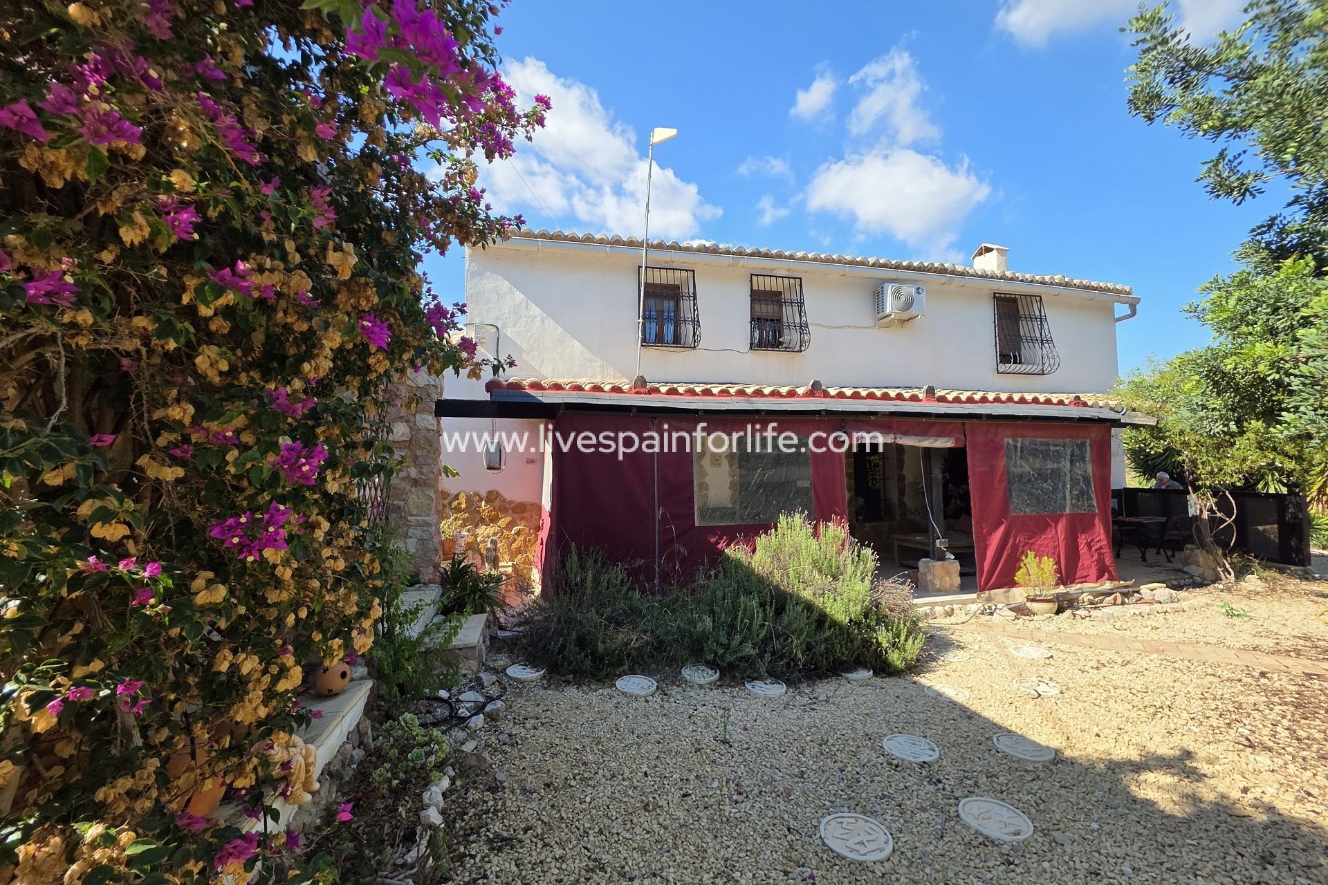 Revente - Maison de campagne -
La Romana