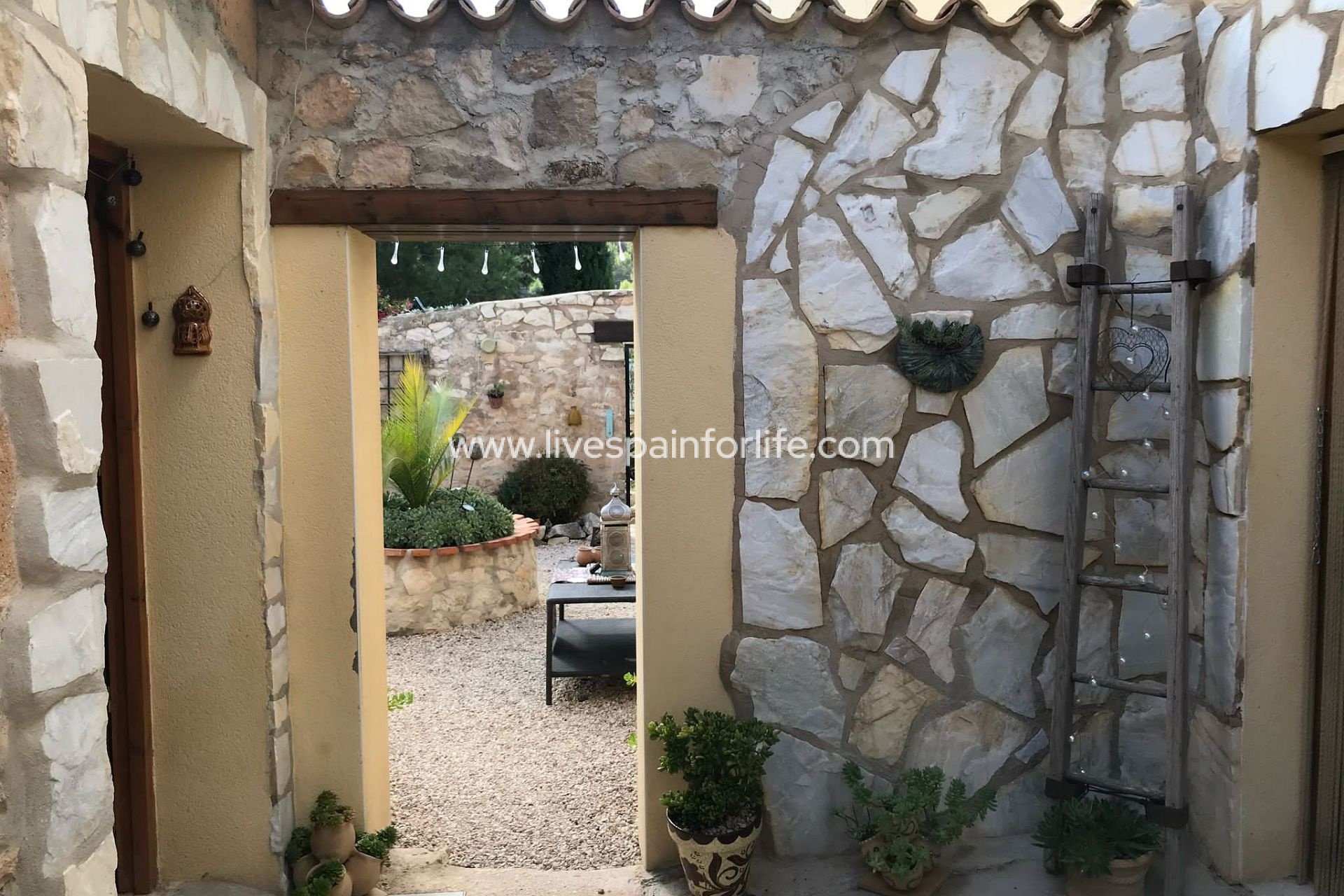 Revente - Maison de campagne -
La Romaneta