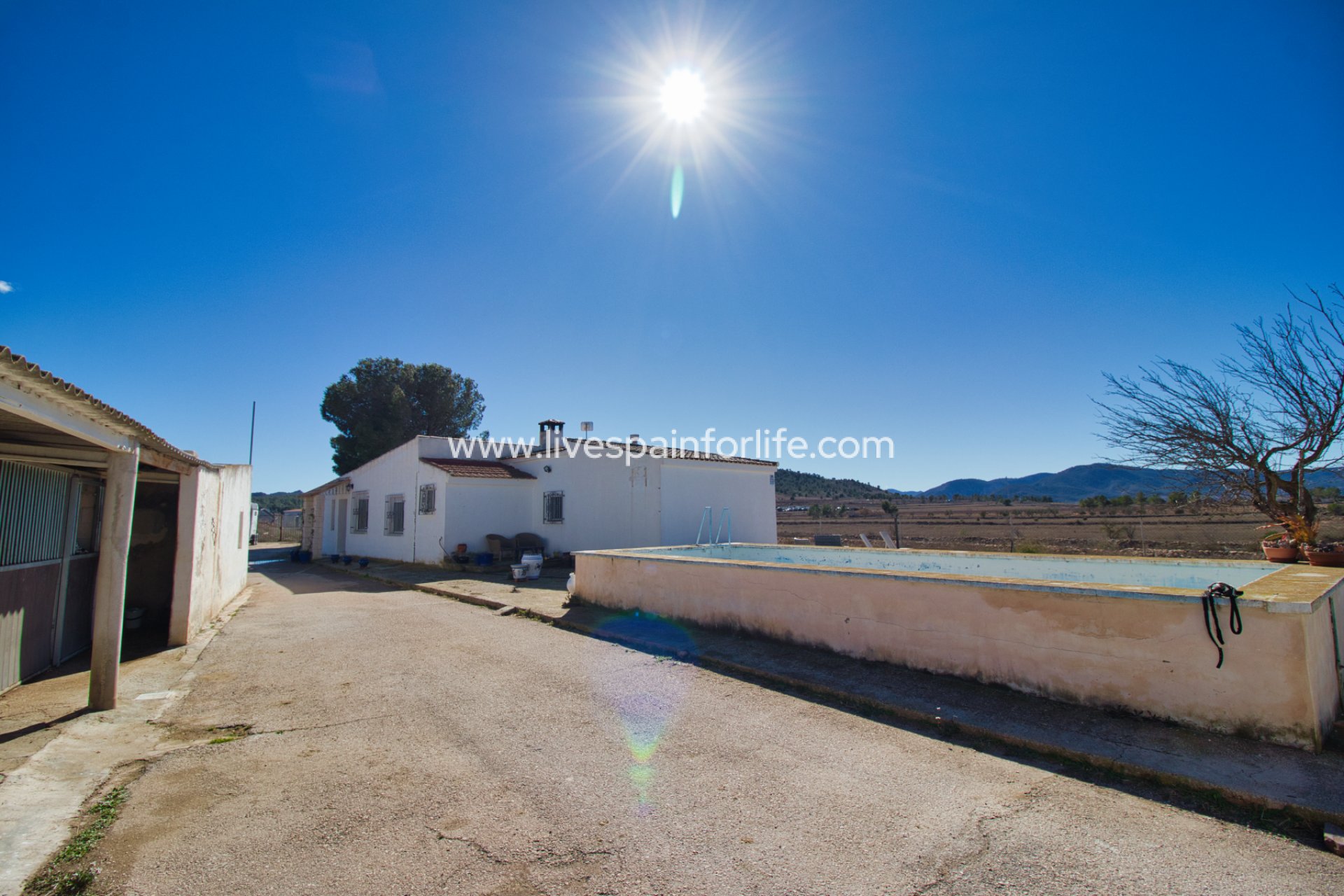 Revente - Maison de campagne -
Monovar - Monóver