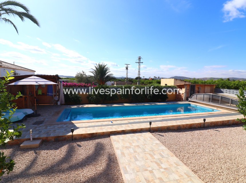 Revente - Maison de campagne -
Orihuela - La Campaneta