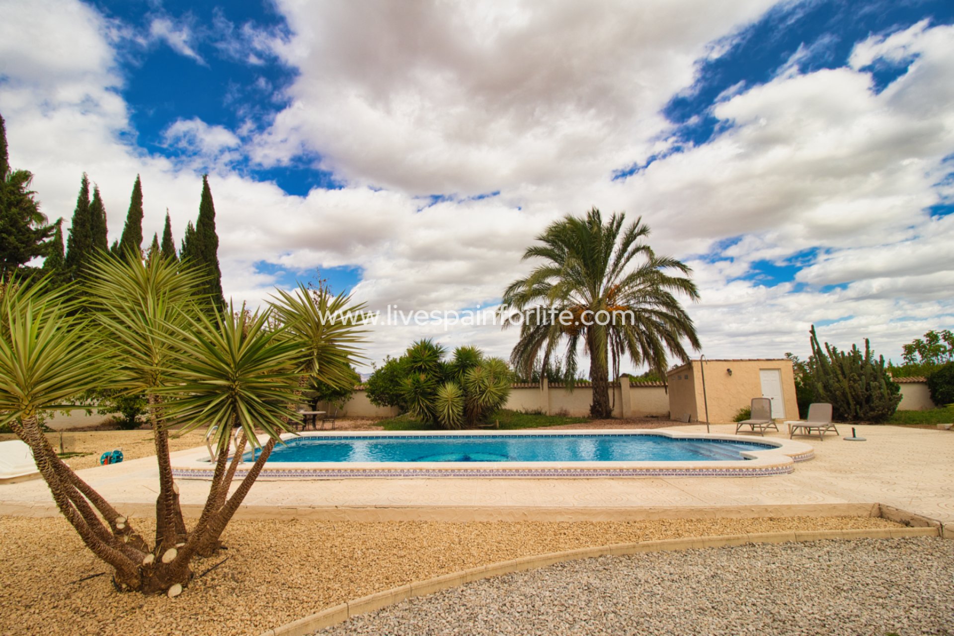 Revente - Maison de campagne -
Orihuela