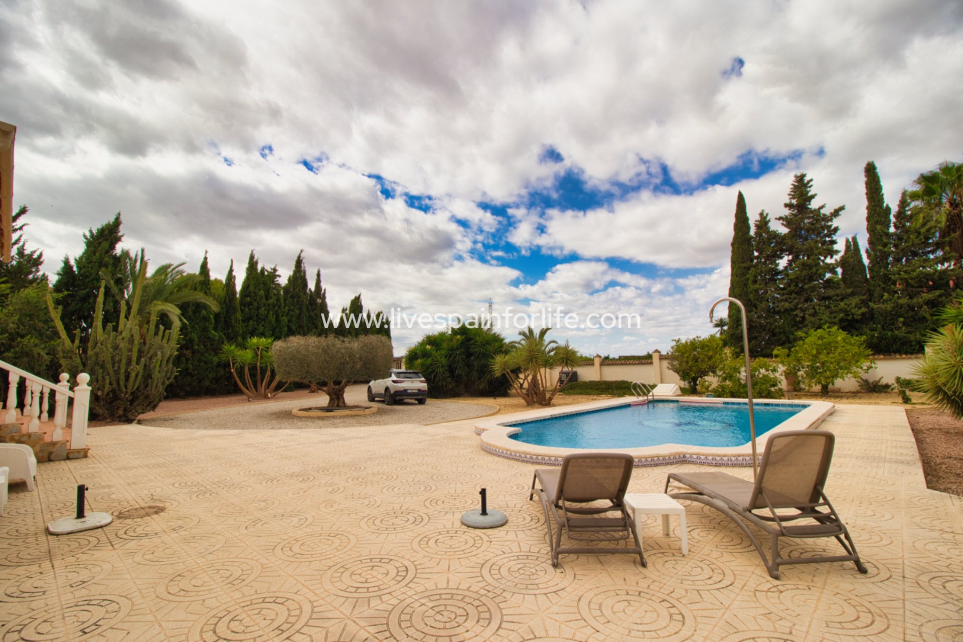 Revente - Maison de campagne -
Orihuela