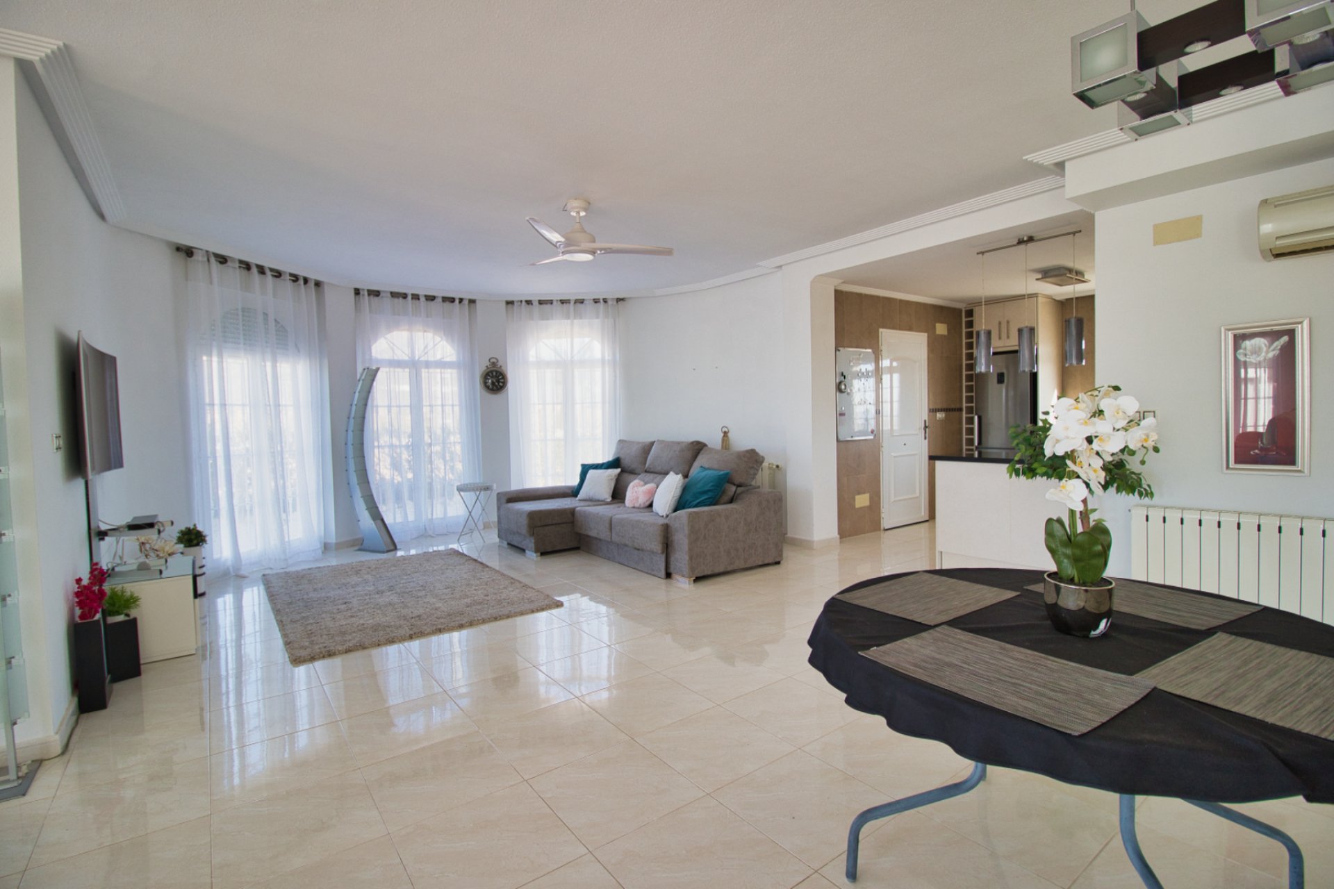 Revente - Maison de campagne -
Pinoso