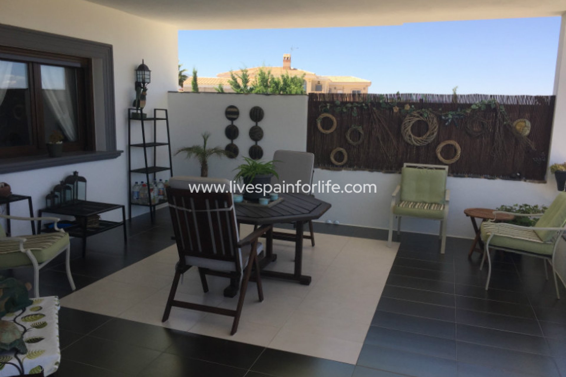 Revente - Maison de campagne -
Pinoso