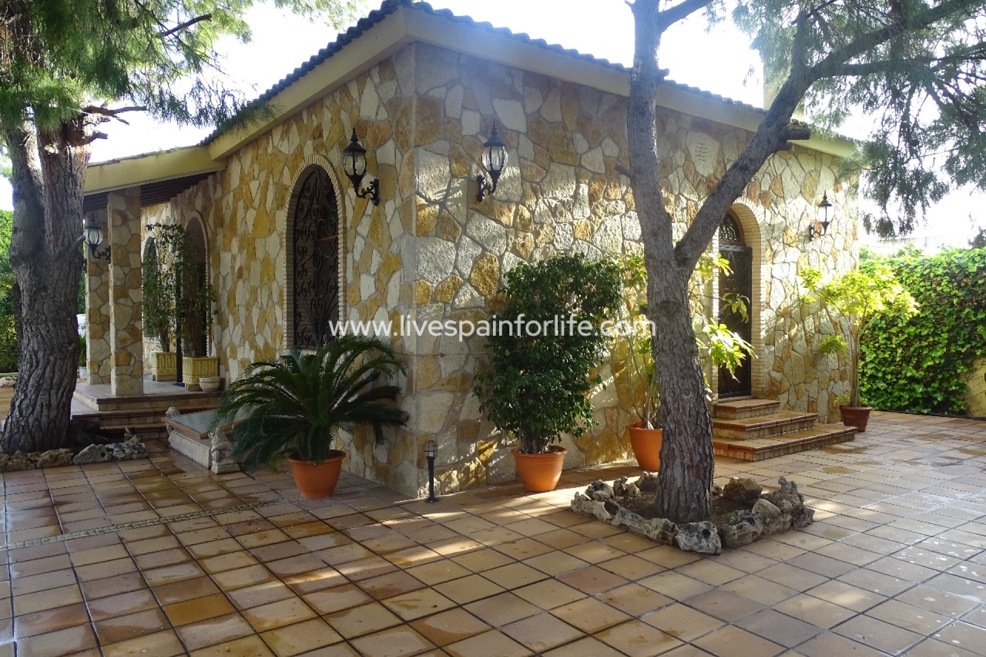 Revente - Maison de campagne -
Santa Pola