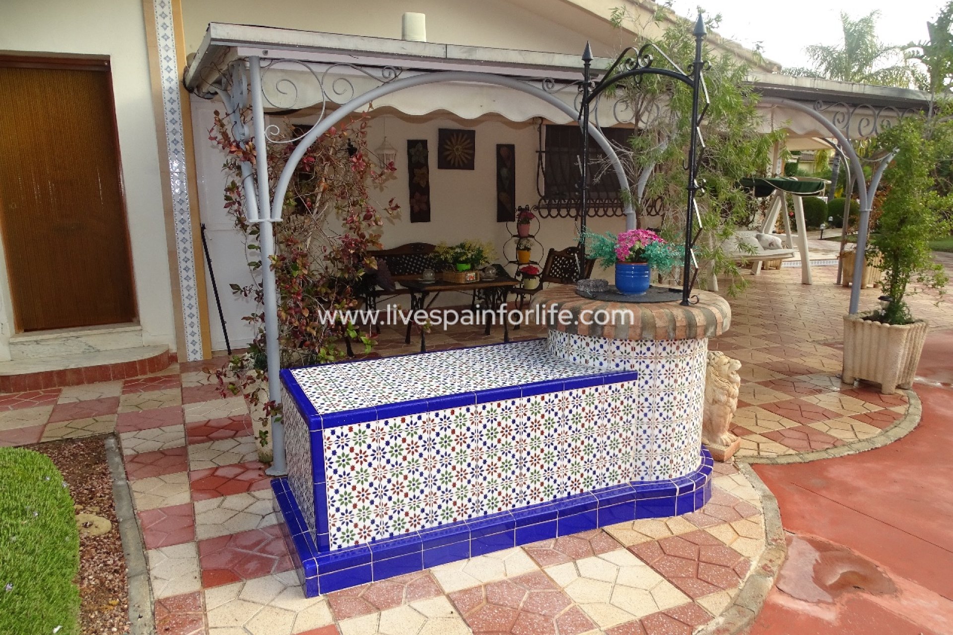 Revente - Maison de campagne -
Santa Pola