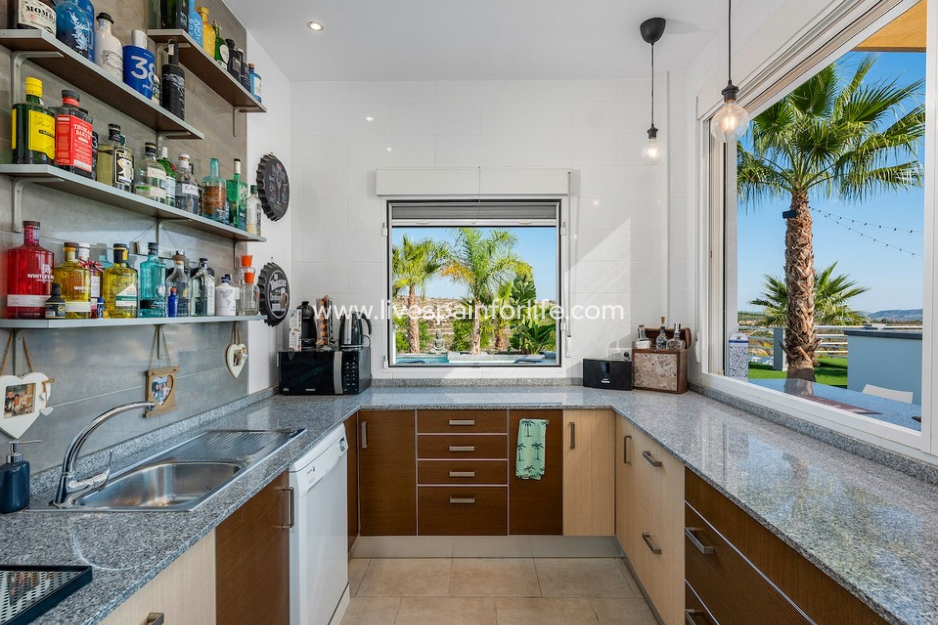 Revente - Maison de campagne -
Torremendo