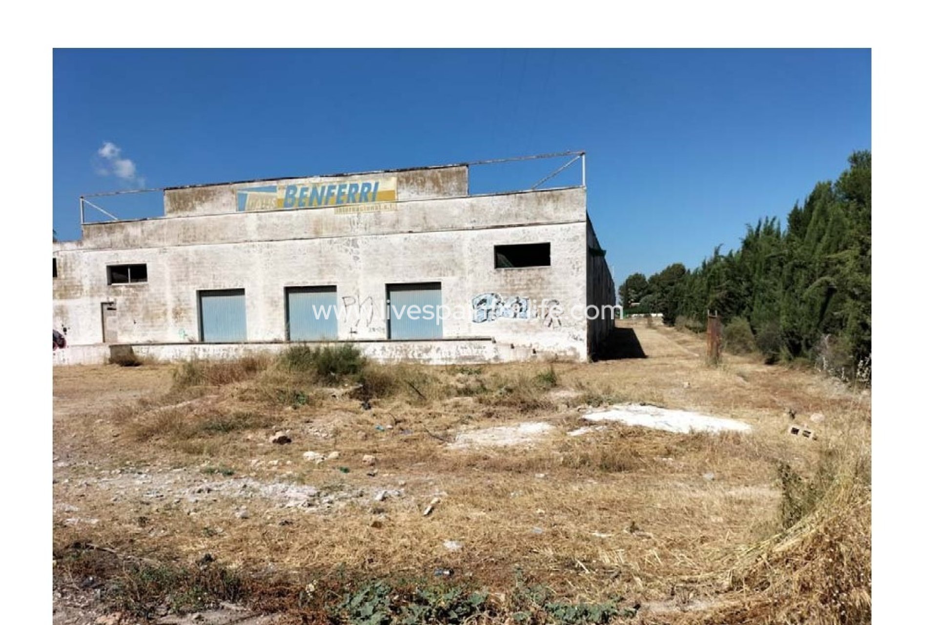 Revente - Plot of Land -
Alicante