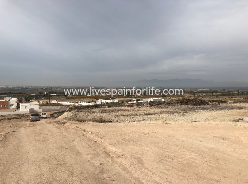 Revente - Plot of Land -
La Marina