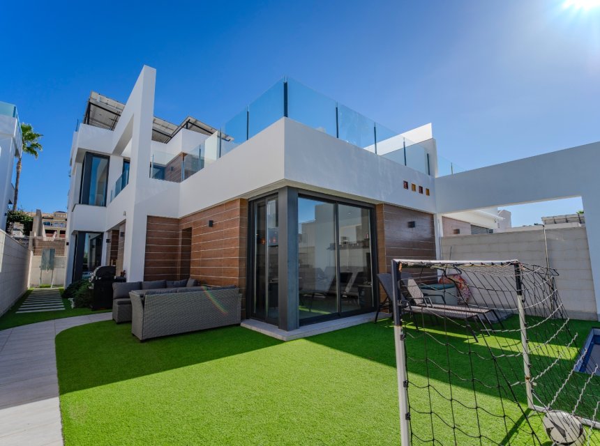 Revente - Semi-detached house -
Benijofar