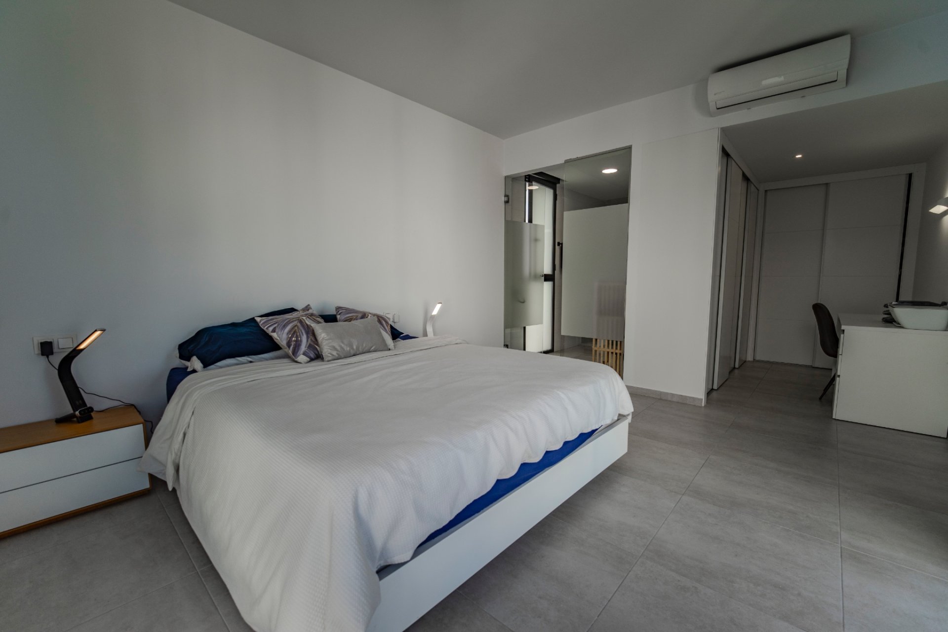 Revente - Semi-detached house -
Benijofar