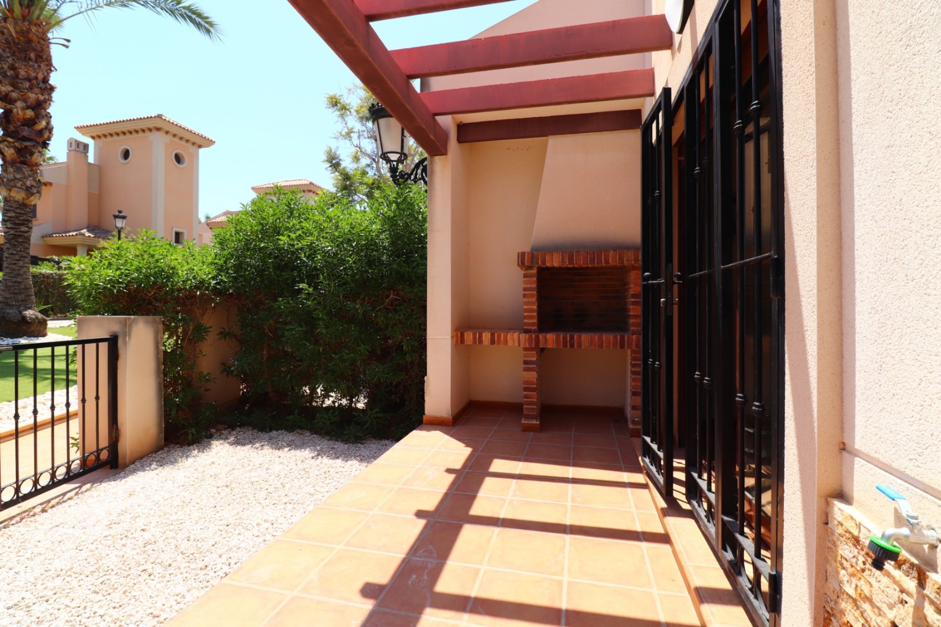 Revente - Semi-detached house / Quad -
Algorfa - La Finca Golf Resort