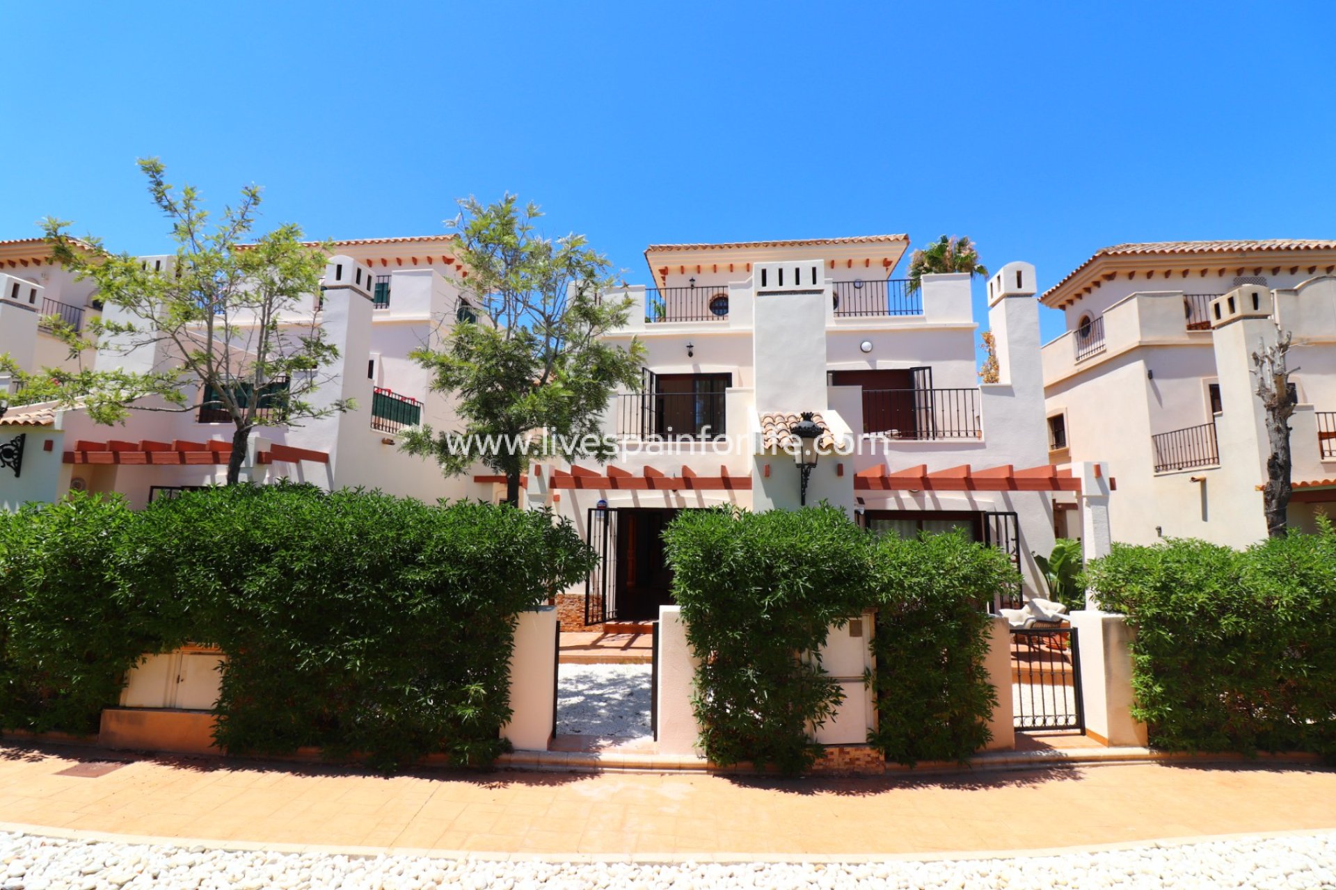 Revente - Semi-detached house / Quad -
Algorfa - La Finca Golf