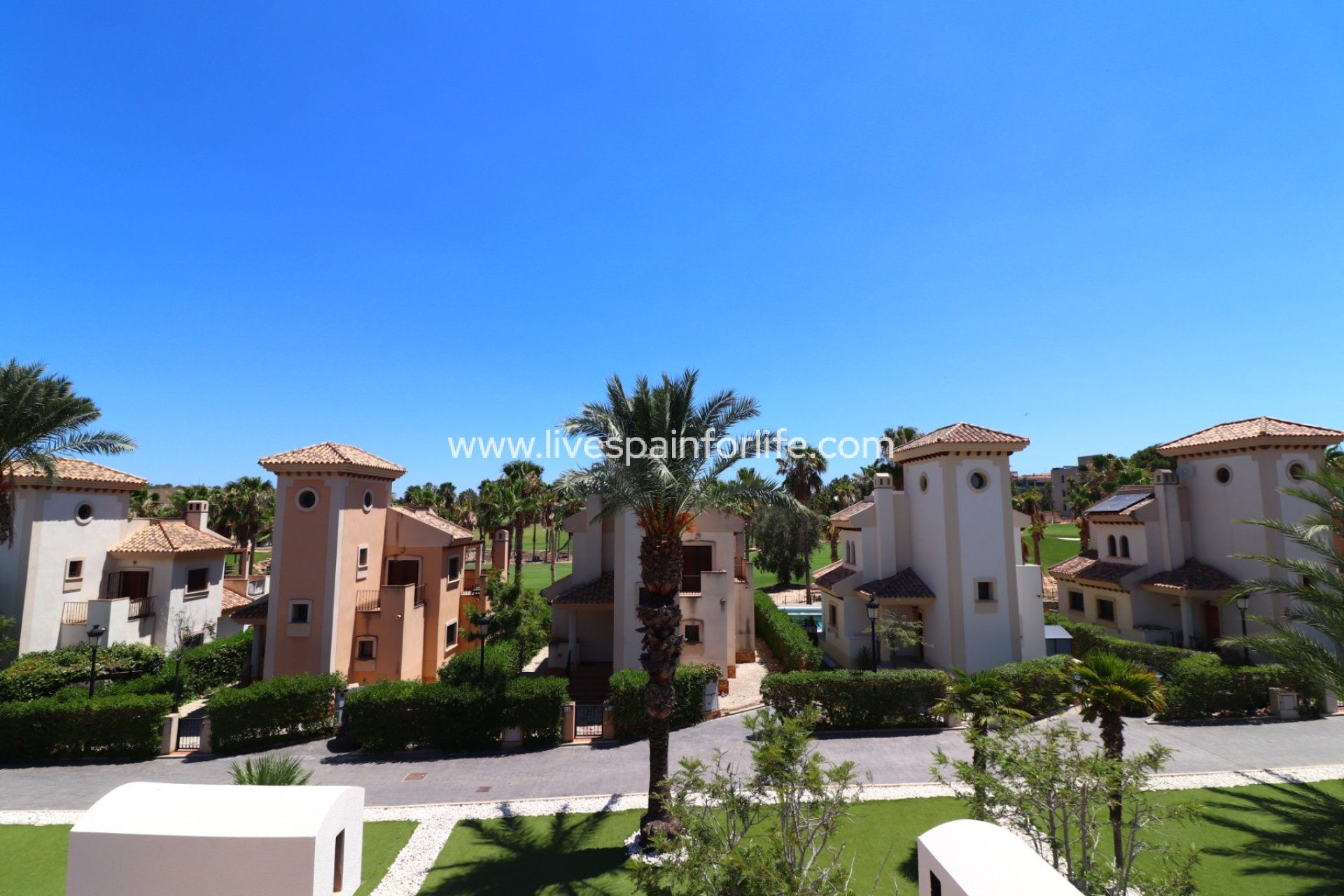 Revente - Semi-detached house / Quad -
Algorfa - La Finca Golf