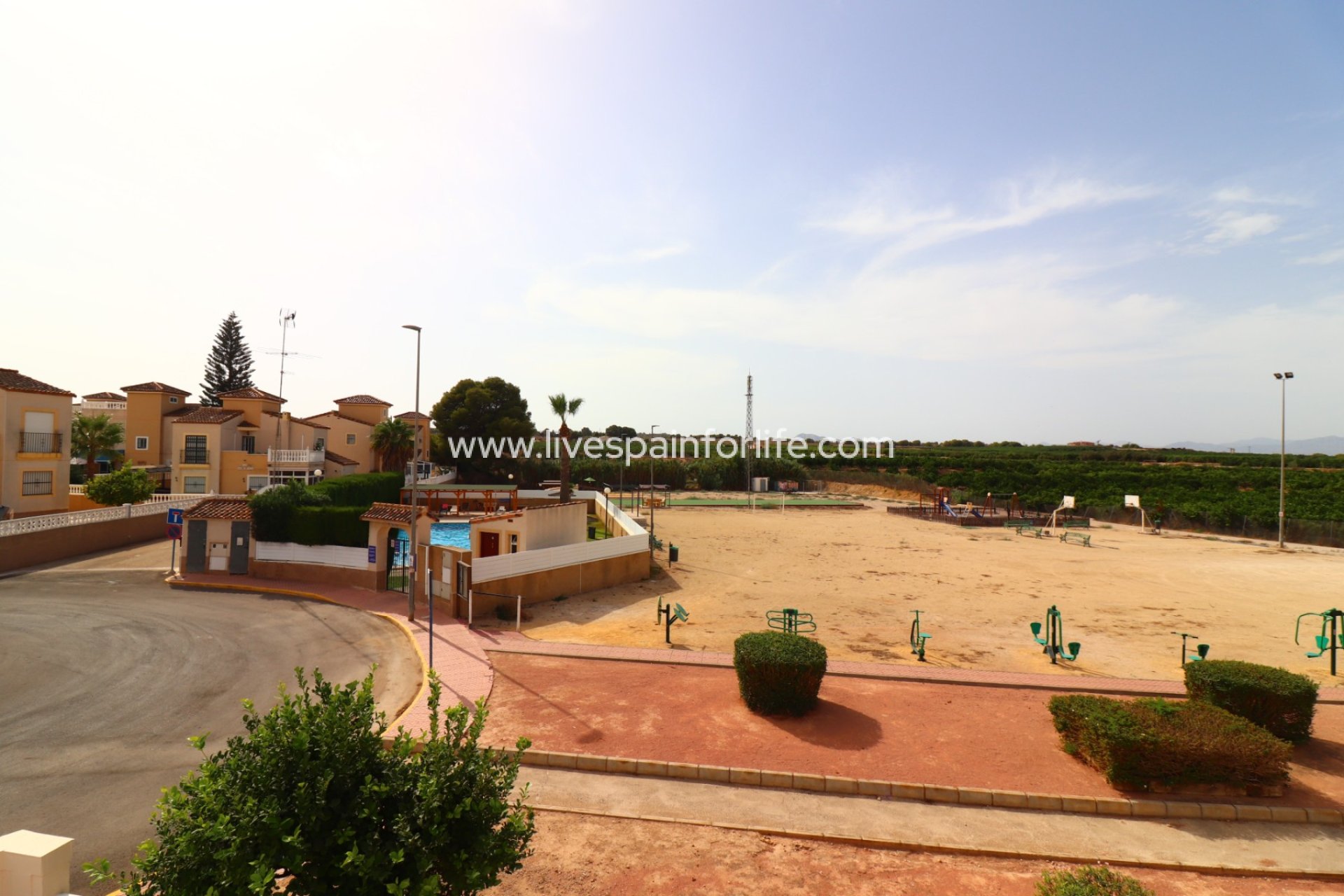 Revente - Semi-detached house / Quad -
Algorfa - Montebello