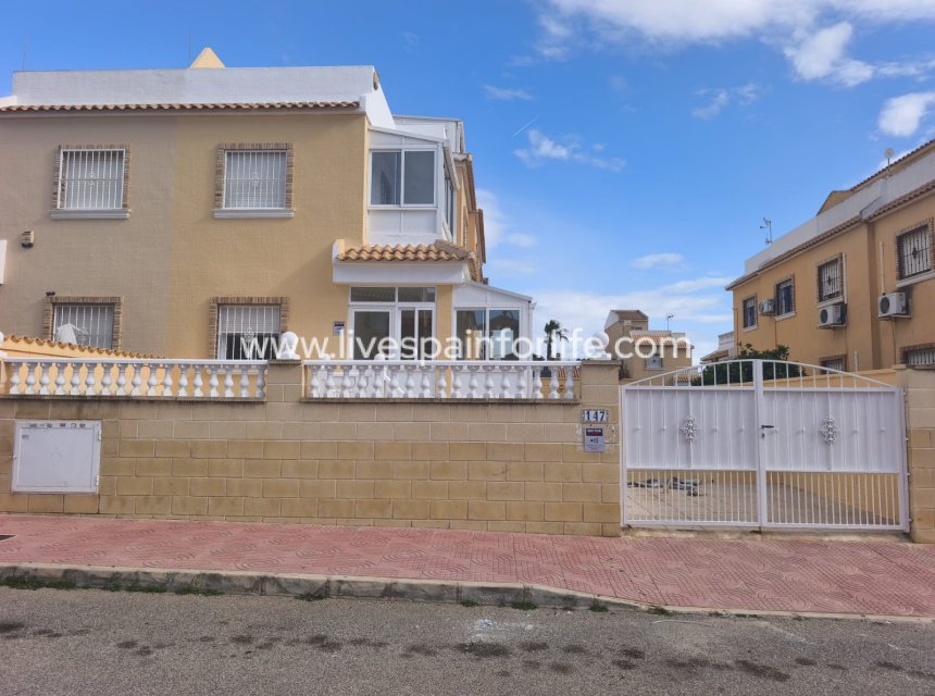 Revente - Semi-detached house / Quad -
Ciudad Quesada - Rojales