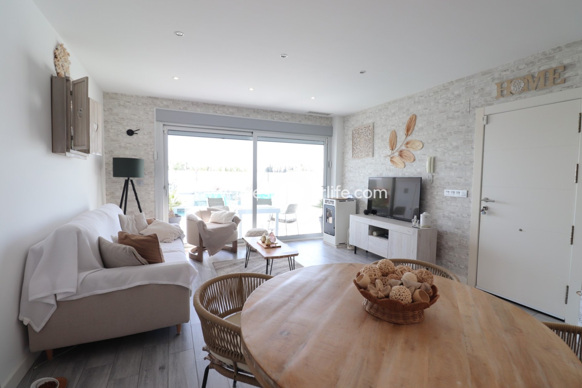 Revente - Semi-detached house / Quad -
Daya Vieja - Daya Vieja - Town